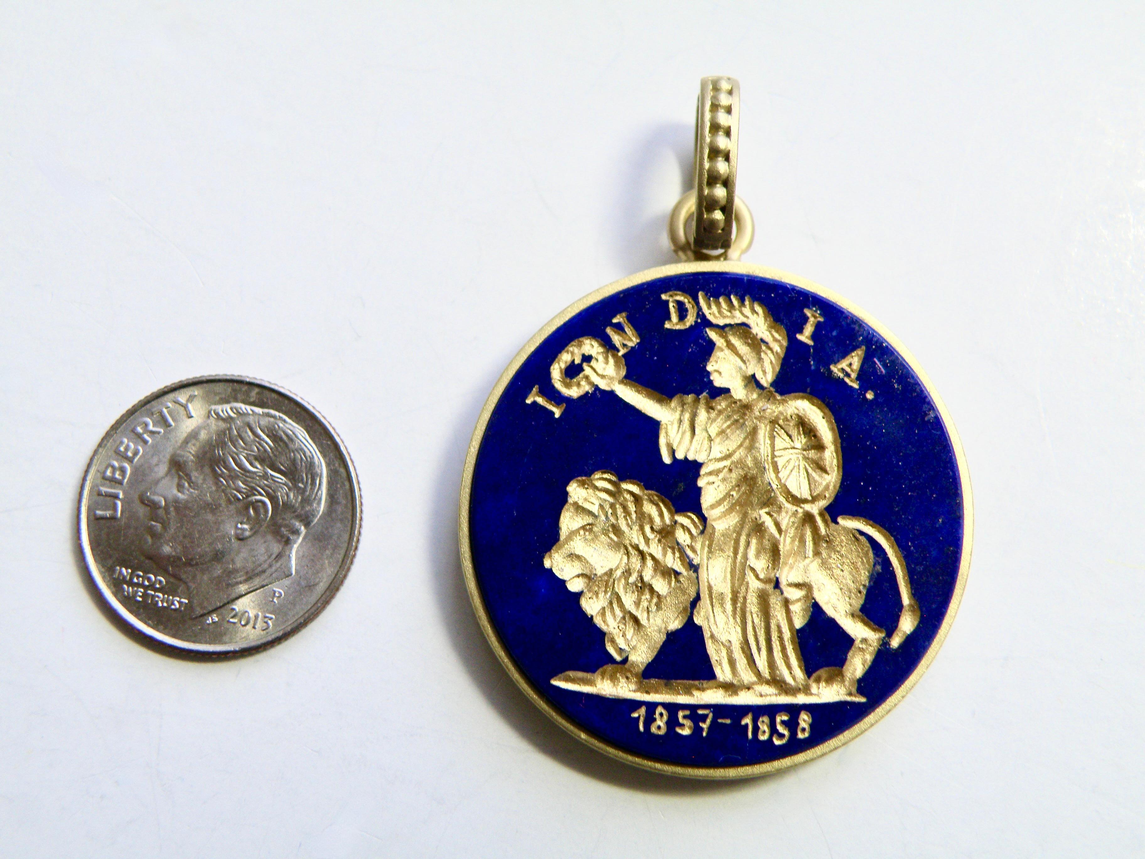 Mixed Cut 18k lapis enhancer, roman soldier with Lion Intaglio For Sale
