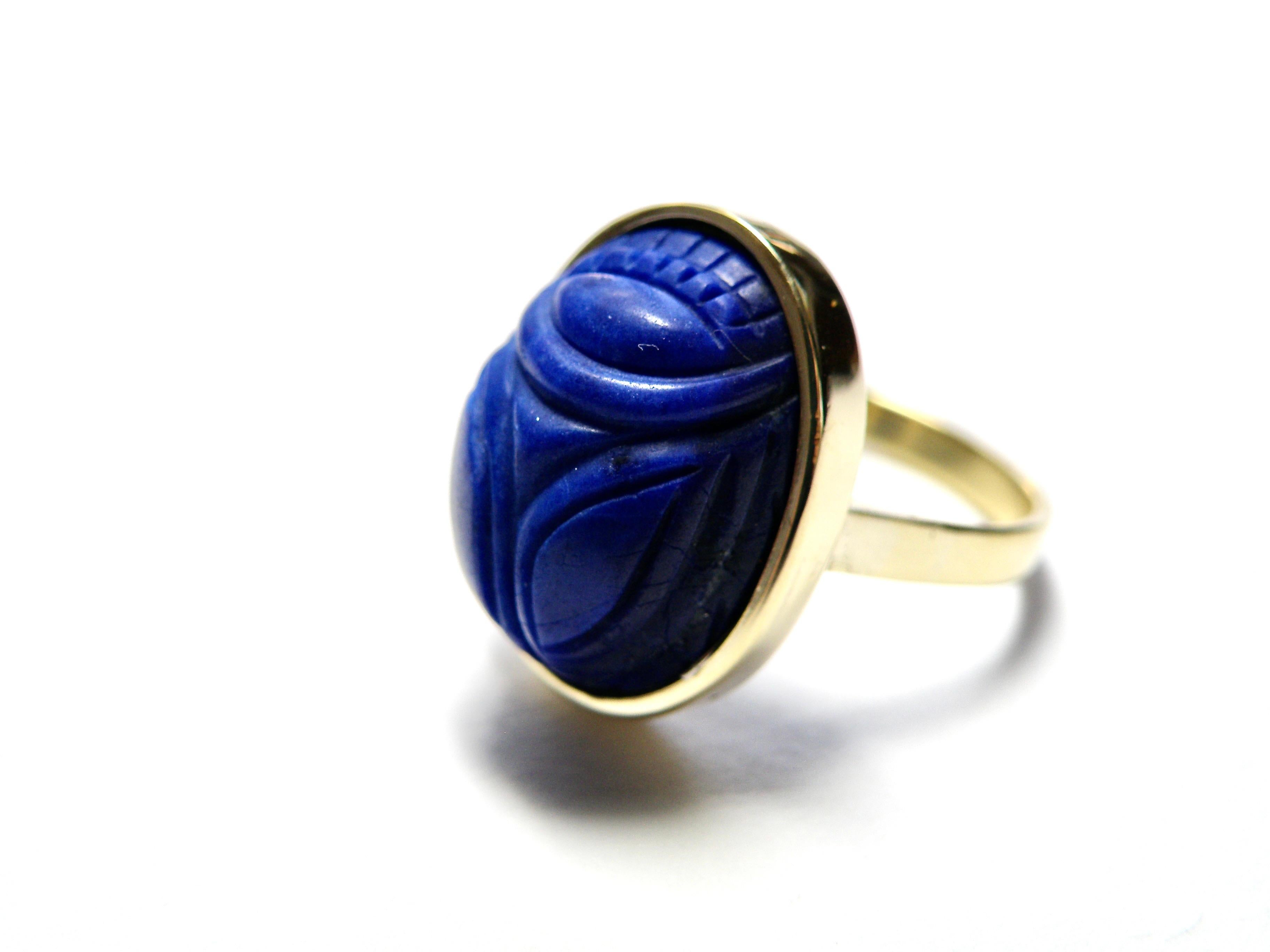 18K carved lapis lazuli scarab ring