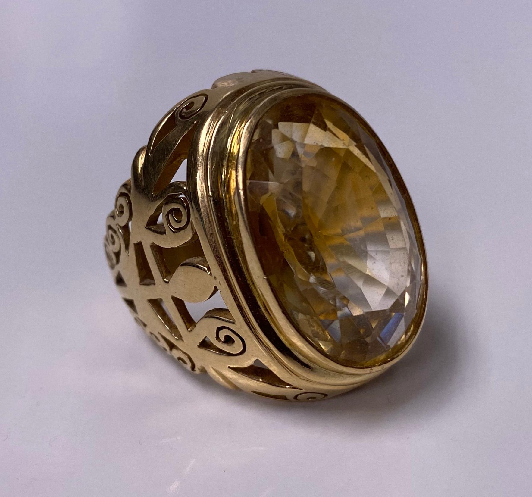 18 Karat Large Citrine Ring, circa 1950 2