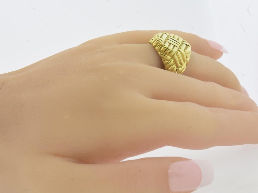 Contemporaneo Anello d'oro 18 carati con motivo a trama complessa Vintage By in vendita