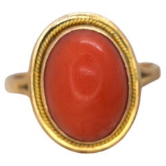 18k Großer ovaler orangefarbener CORAL-Ring. 18k Koralle Cabochon Lünette gefasster Statement-Ring