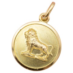 18K LEO , Vintage 18 karat zodiac charm pendant - solid yellow gold Star Sign