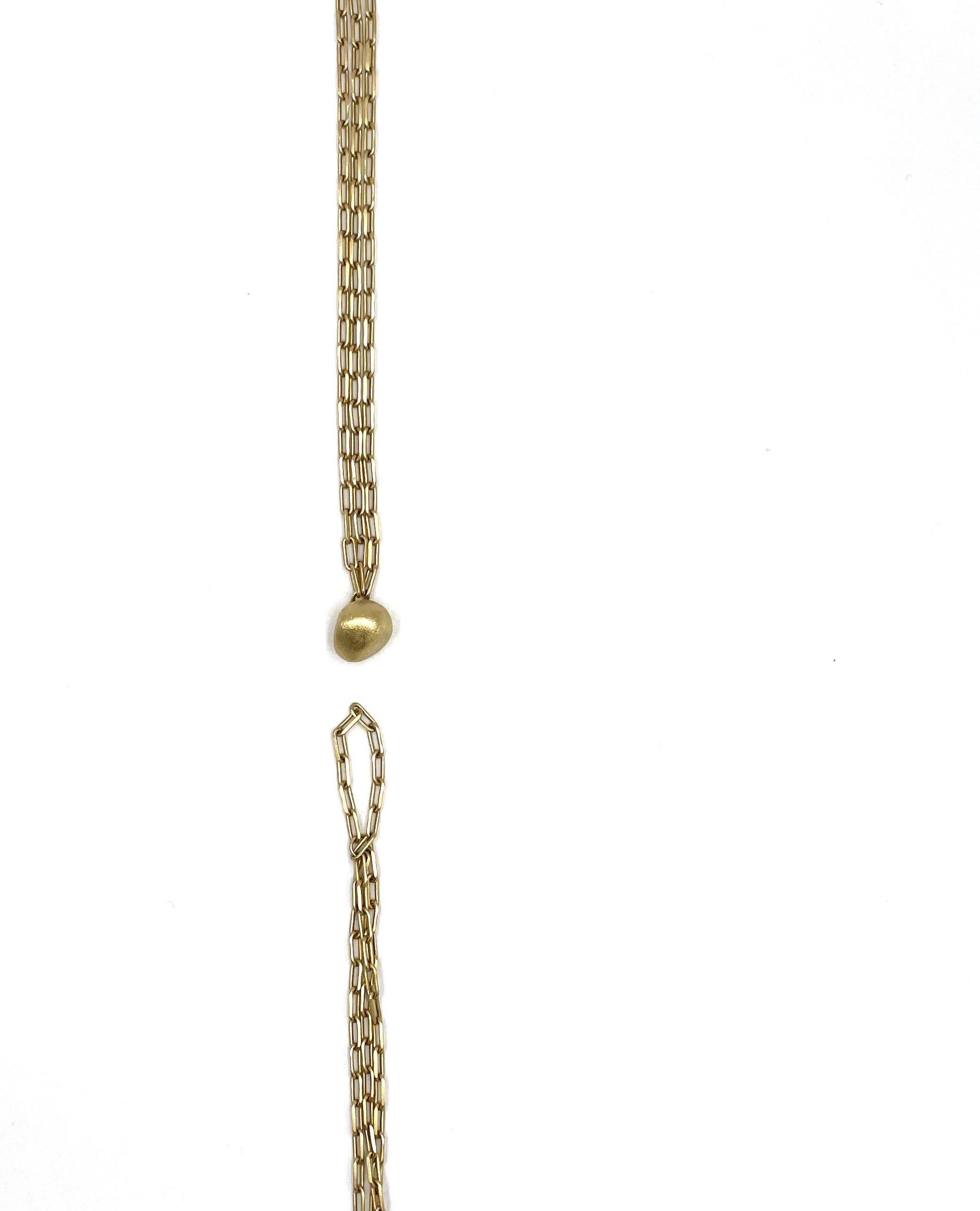 Contemporain Pendentif long bouleau en or jaune 18 carats avec cristal transparent et triple chaîne en forme de clip papier en vente