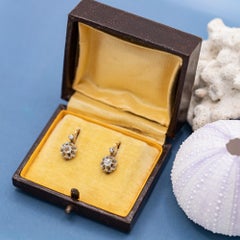 18K lover earrings - Small & light Antique floral dormeuse sleepers - solid gold
