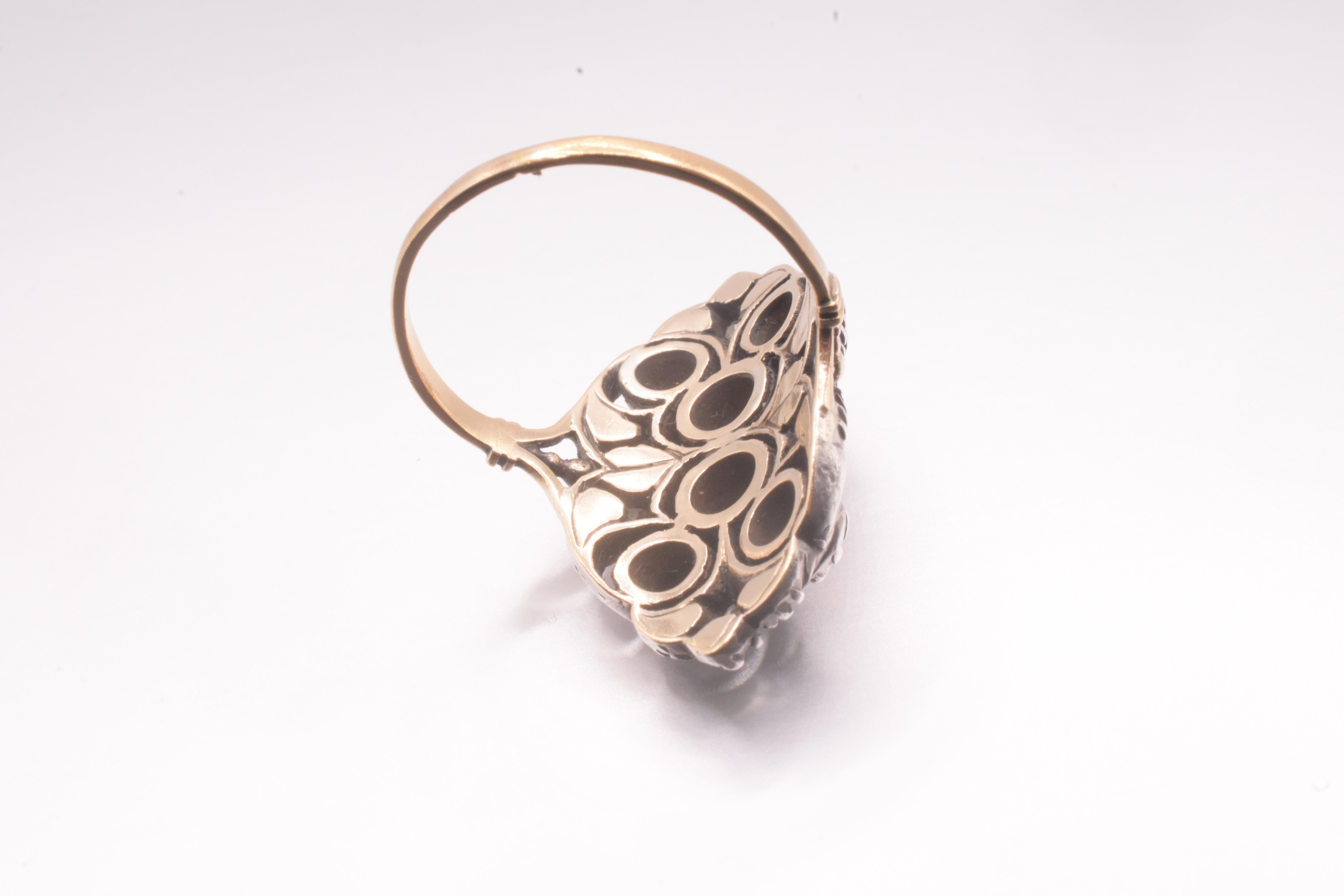 18K Marquis-förmiger frühviktorianischer Diamant-Cluster-Ring im Angebot 9