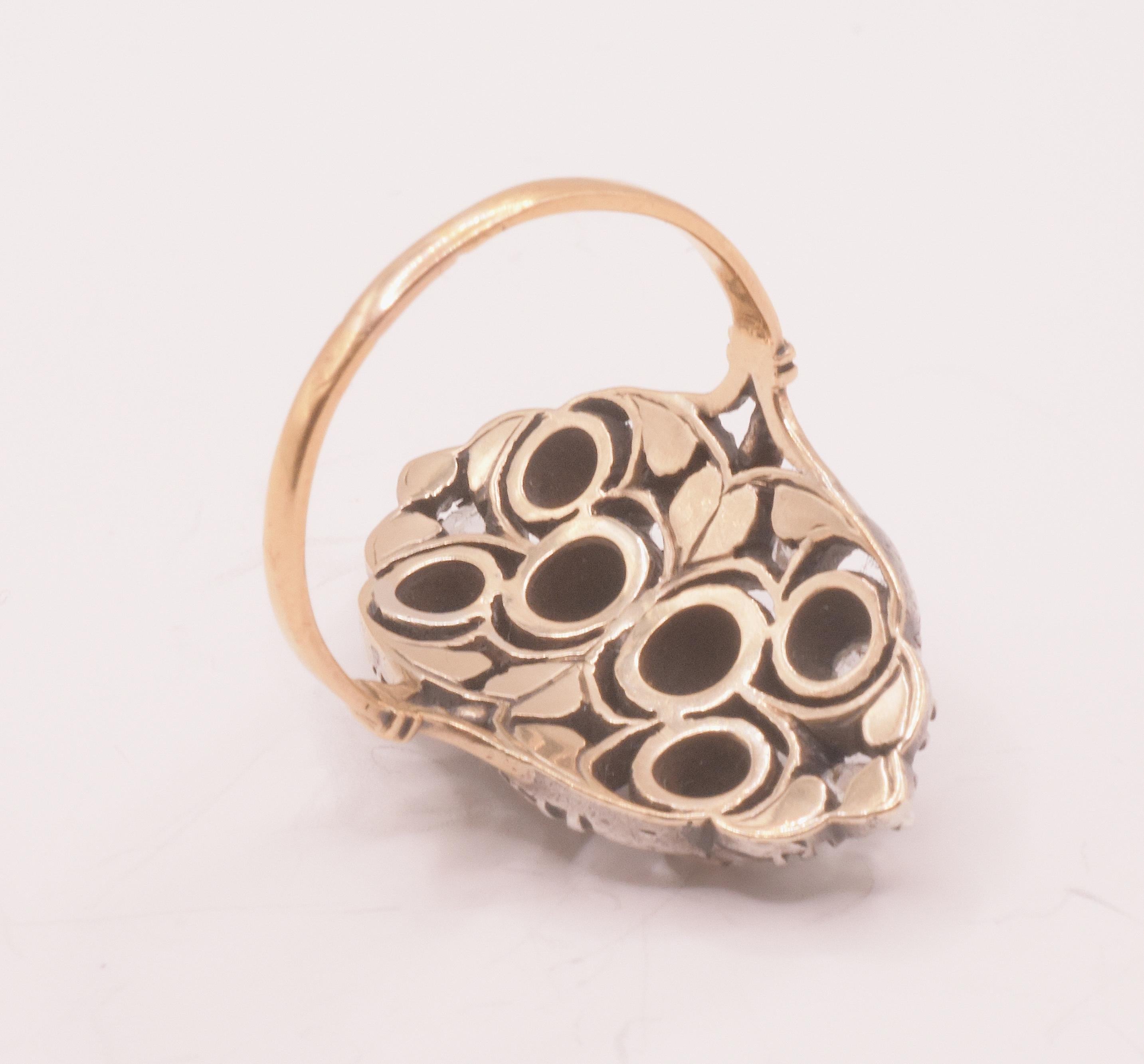 18K Marquis-förmiger frühviktorianischer Diamant-Cluster-Ring im Angebot 2