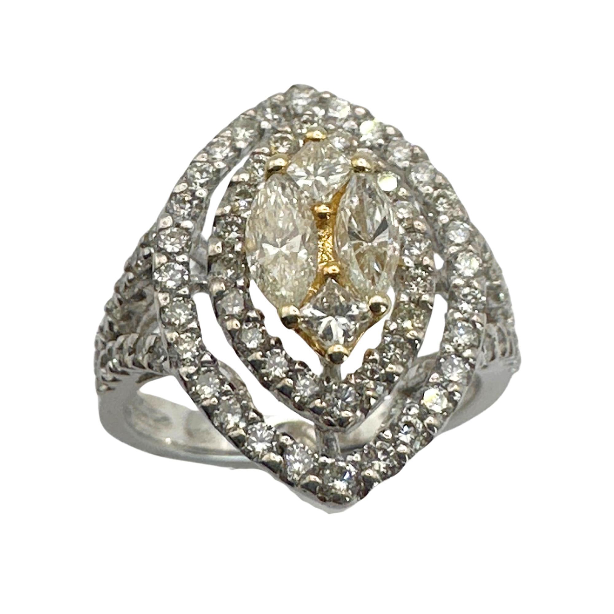 Marquise Cut 18k Marquise and Princess Cut Diamond Ring For Sale