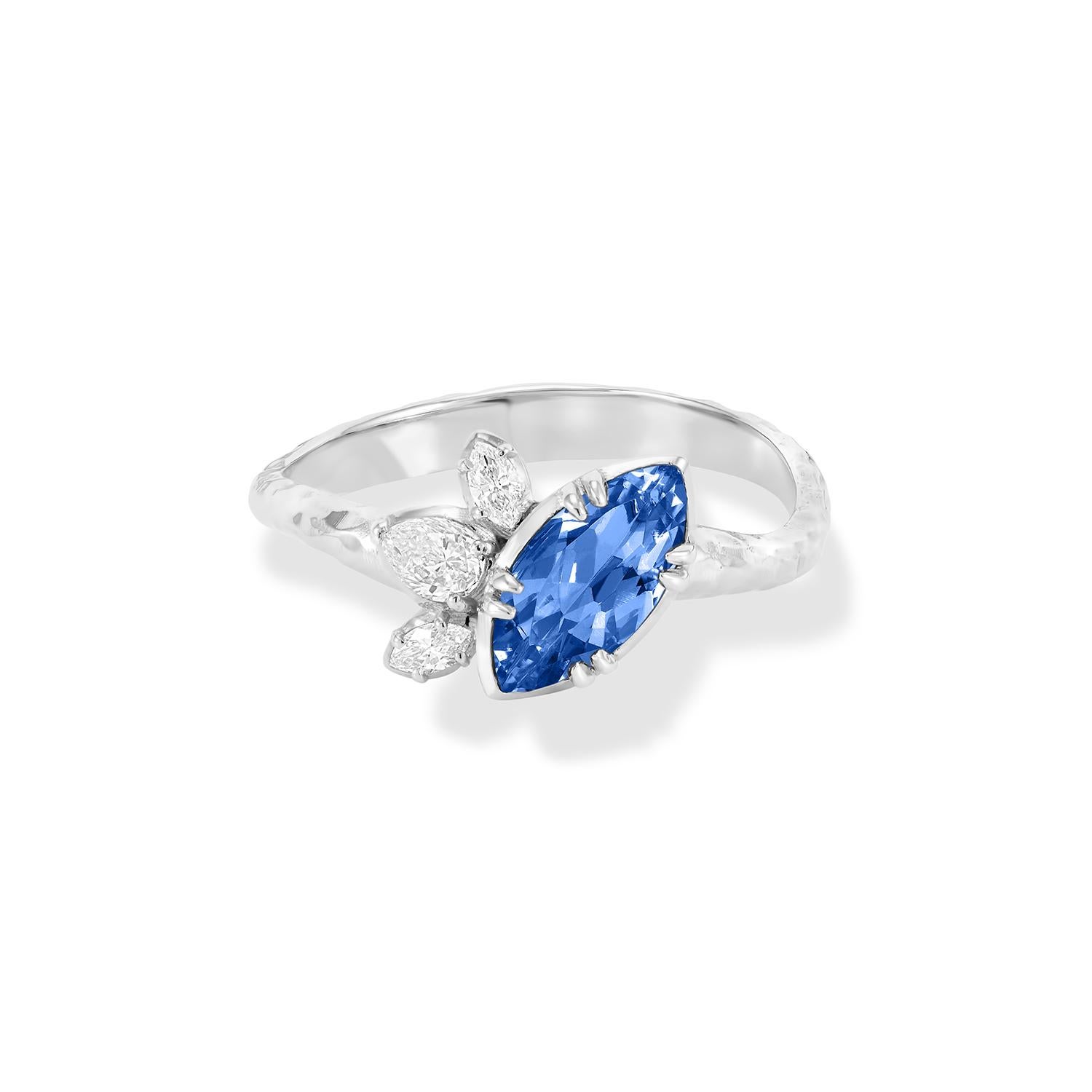 Women's 18k Marquise Sapphire & Diamond Stargazer Ring For Sale