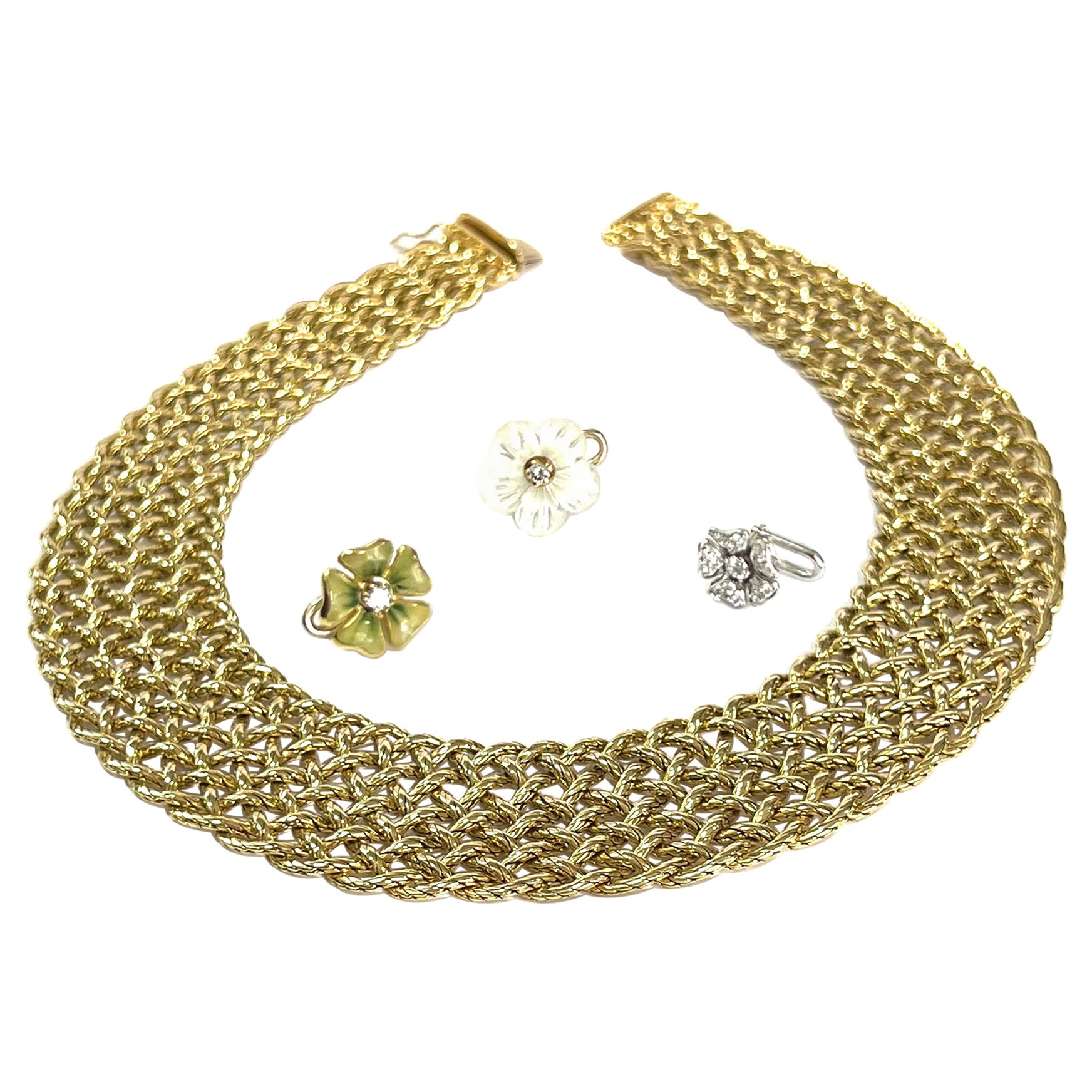 18k Mesh Made Necklace with Detachable Flower Applications