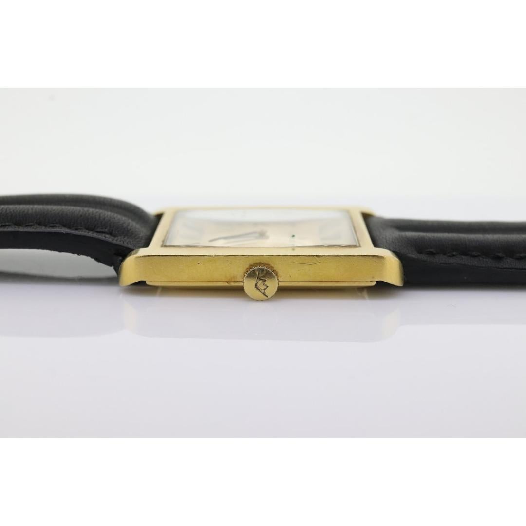 18k MOVADO Rechteckige Handuhr. Movado Vintage Tank Herren
