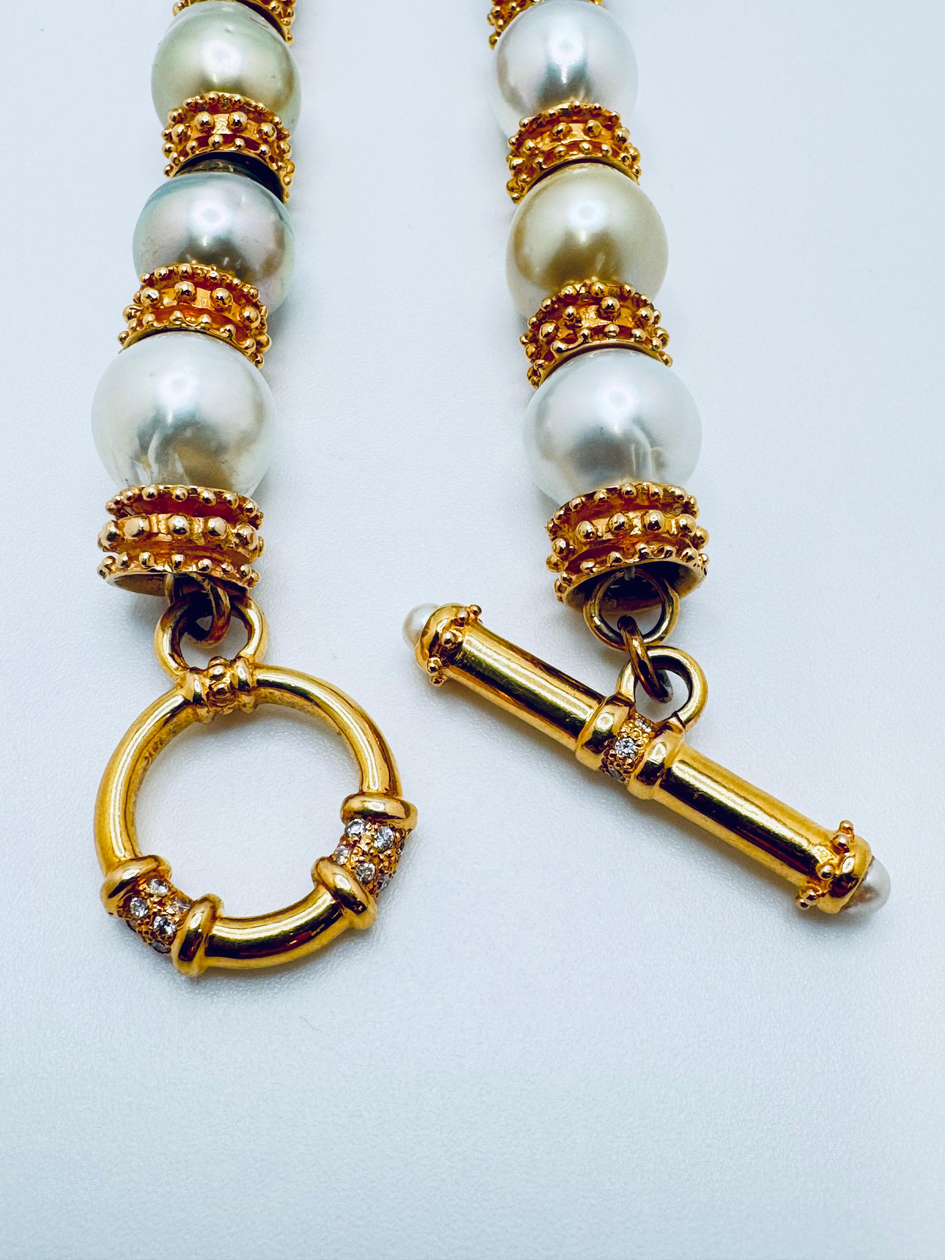 Collier de perles des mers du Sud multicolores et de diamants 18K 17.5