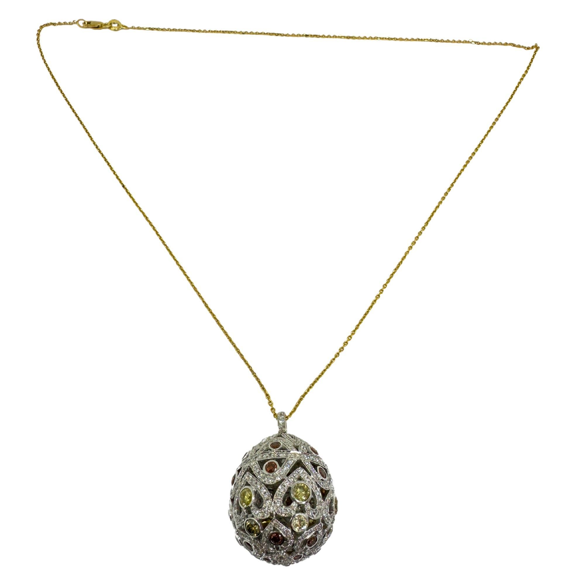 Donna Collana con ciondolo con diamanti multicolore 18k in vendita