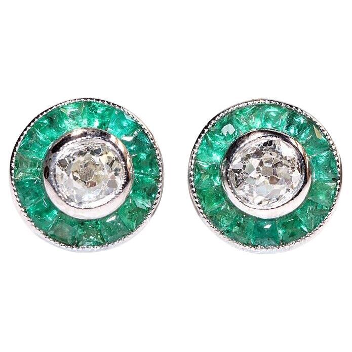18k New Made Natural Diamond And Caliber Emerald Decorated Earring