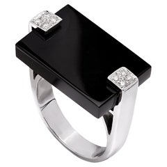 18k Onyx, Diamonds and white gold ring