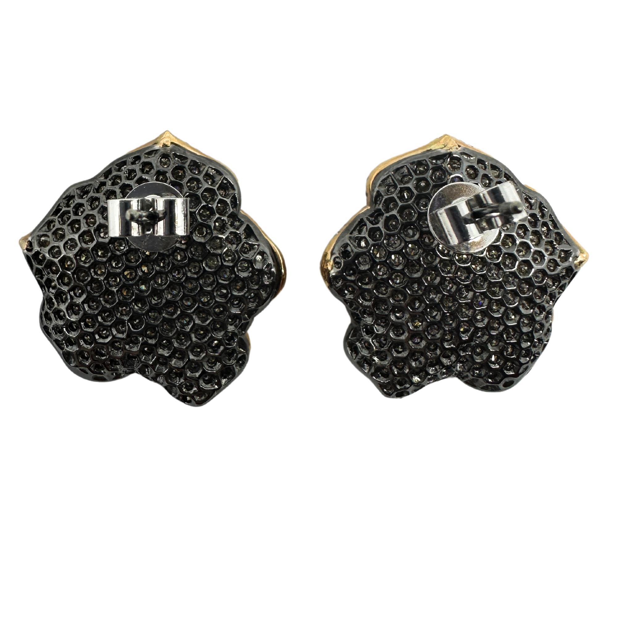 Modern 18K Orange and White Diamond Flower Earrings For Sale