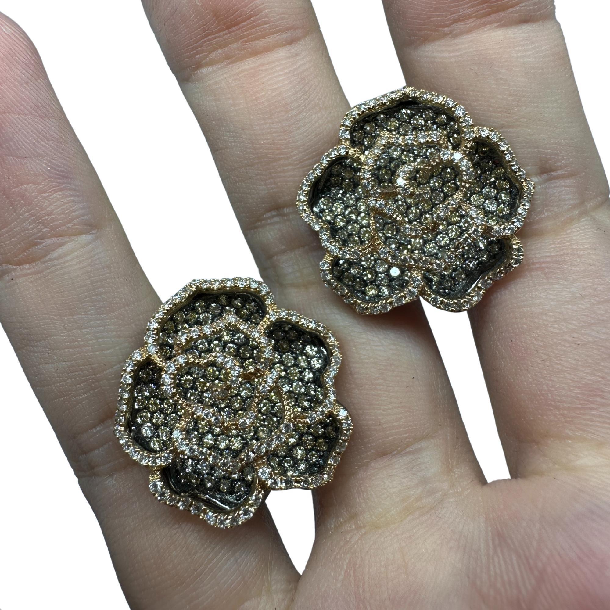 Women's 18K Orange and White Diamond Flower Earrings For Sale