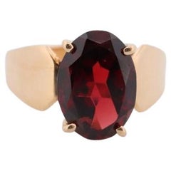 18k Oval Faceted Garnet ring. 18k Oval cut garnet solitaire ring.Large Rhodolite
