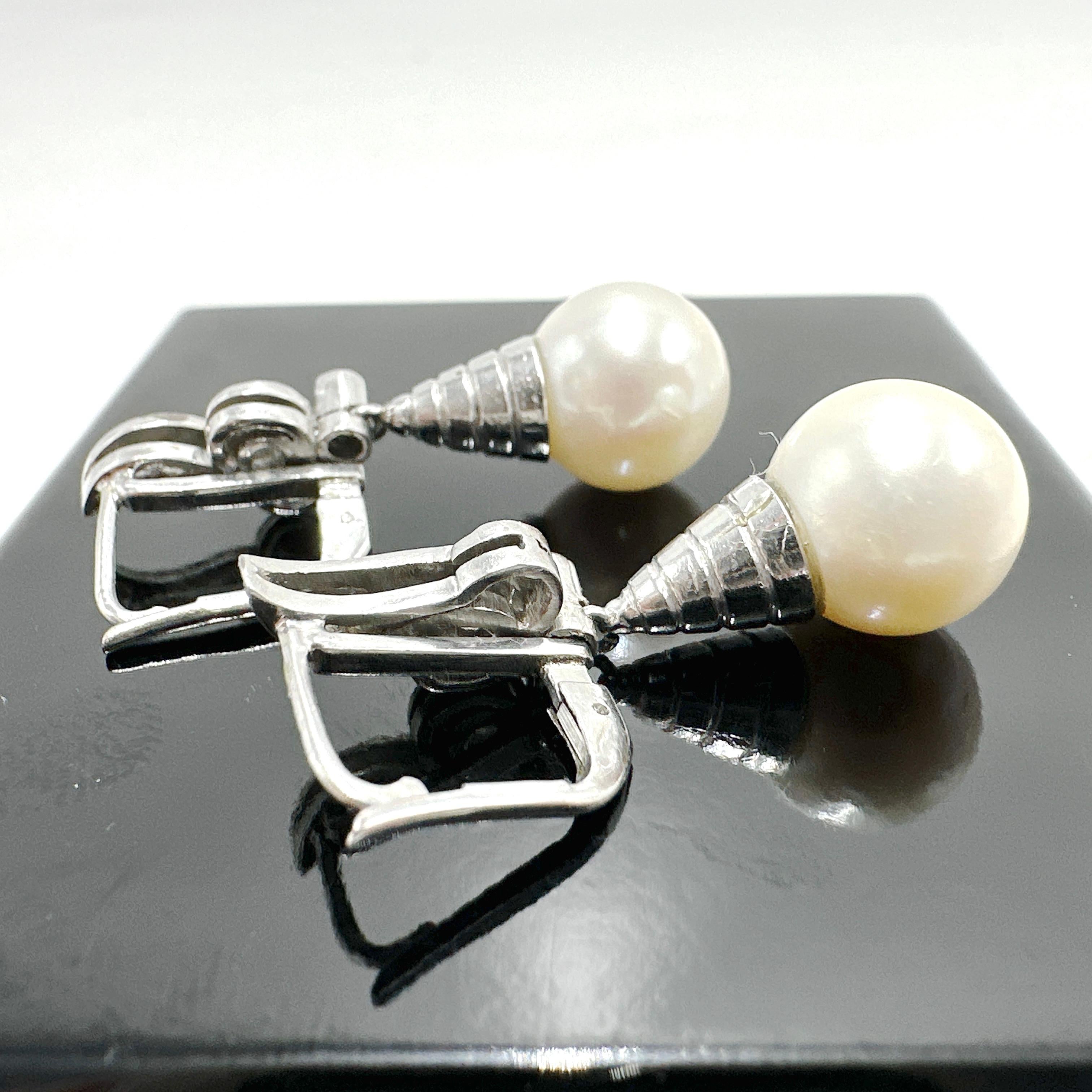 Single Cut 18k/PALLADIUM Blend Custom Hand Made Saltwater Cultured Pearl and Natural Diamon For Sale