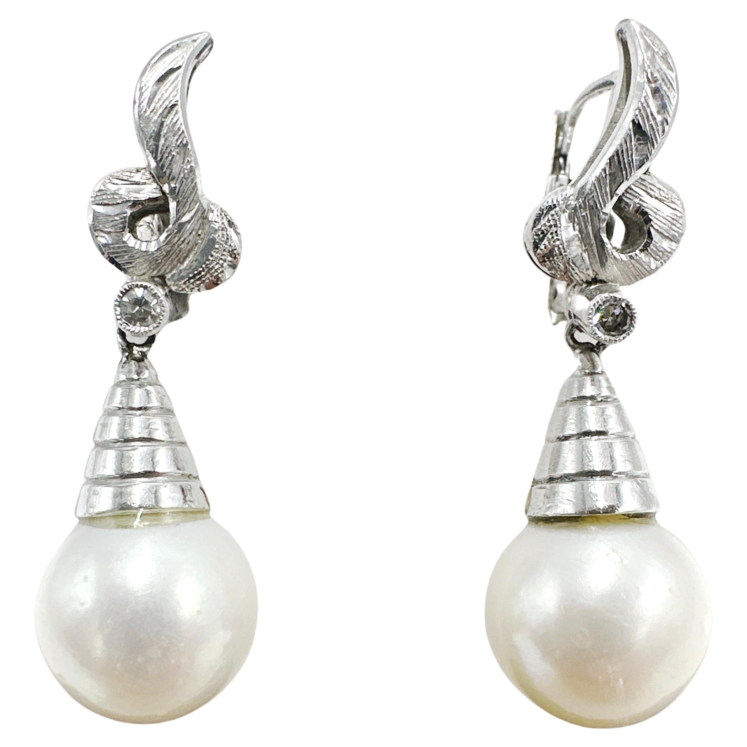 18k/PALLADIUM Blend Custom Hand Made Saltwater Cultured Pearl and Natural Diamon For Sale