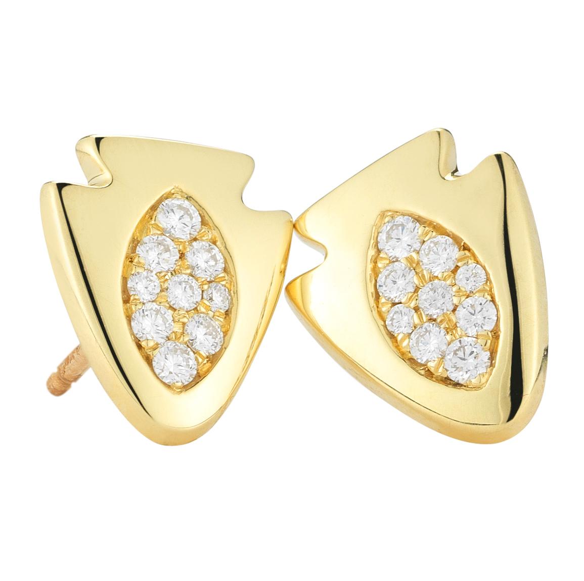 18 Karat Pavé Diamond Arrowhead Stud Earrings In New Condition For Sale In New York, NY