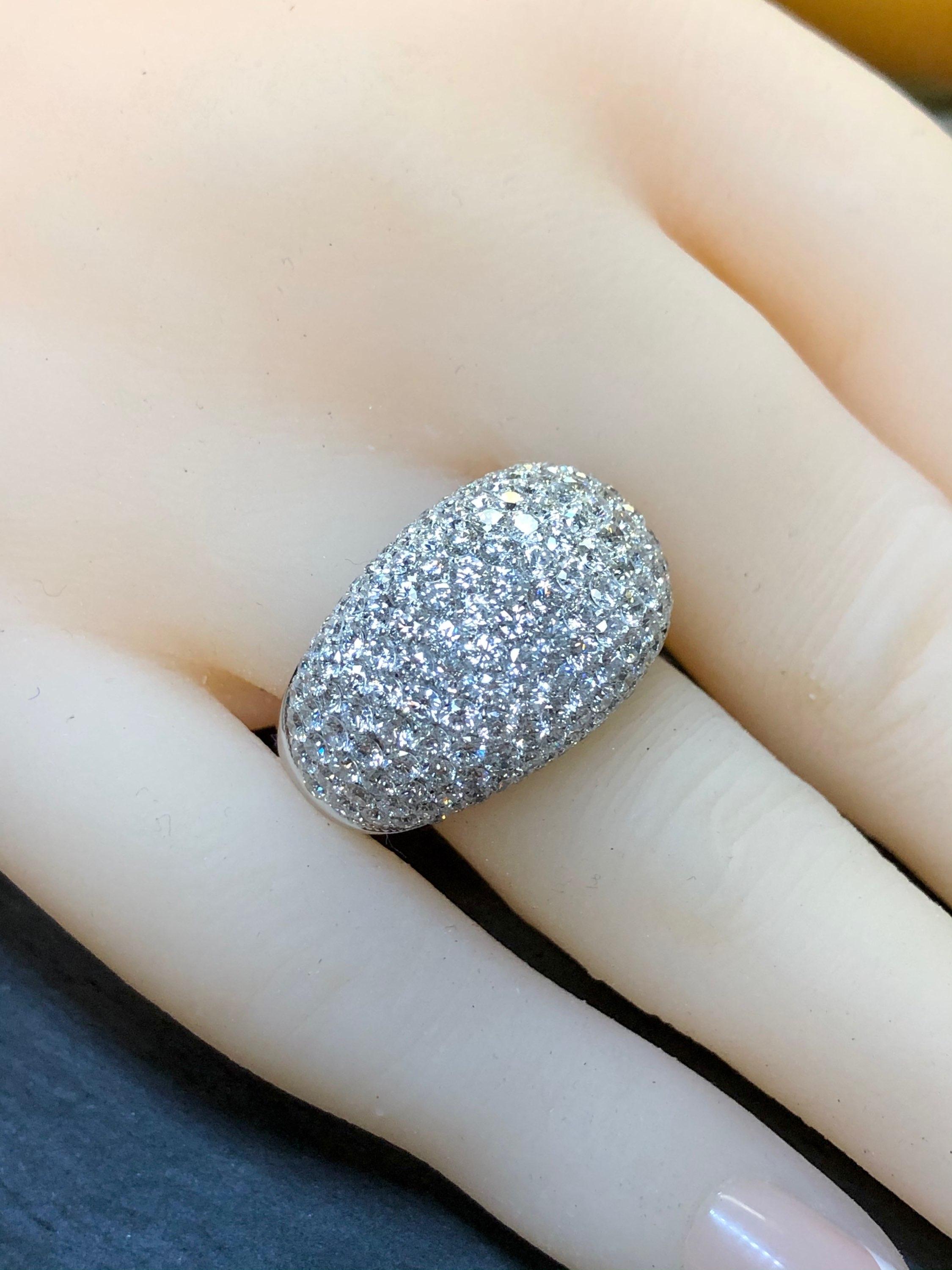 Estate 18K Pave Diamond Dome Cocktail Ring 6.20cttw G Vs Size 7.25 In Excellent Condition For Sale In Winter Springs, FL