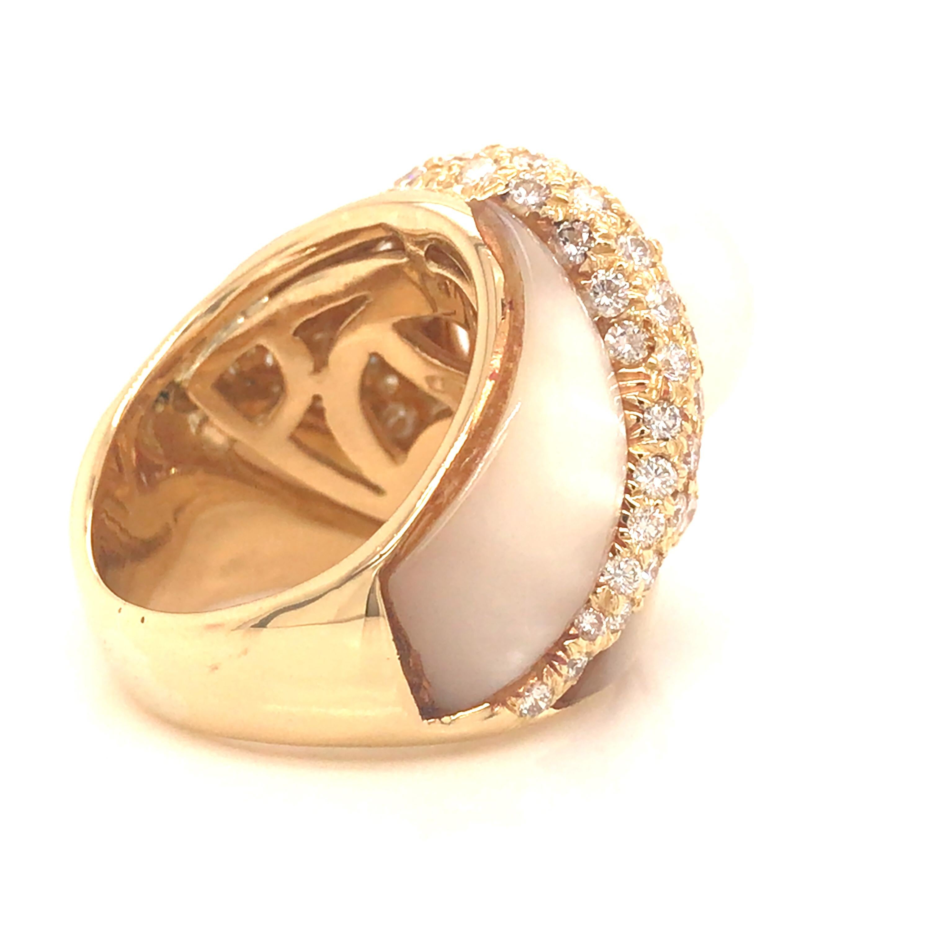 18K Pearl Diamond Ring Yellow Gold For Sale 1