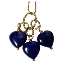 18k pendant with three lapis lazuli hearts