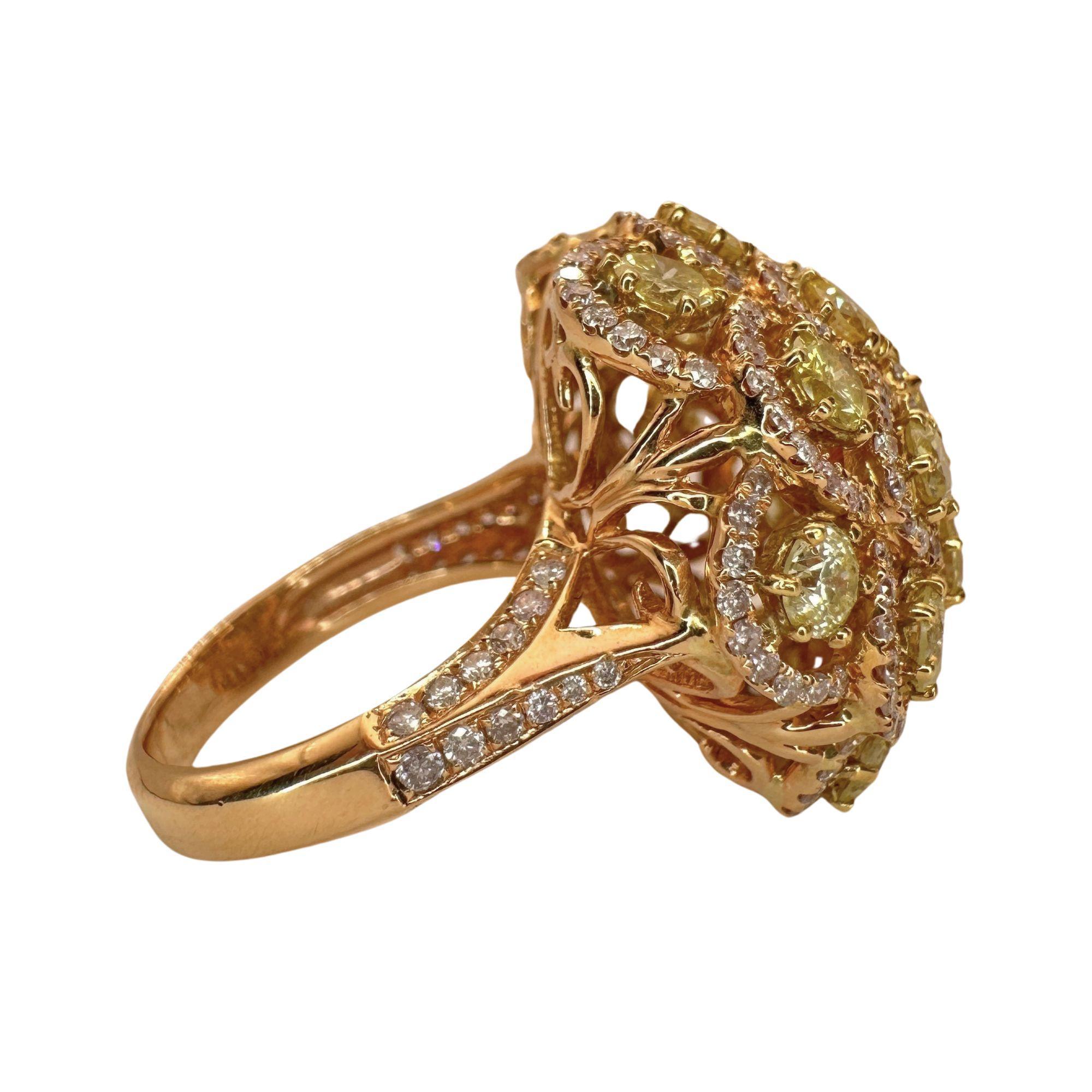 18k Pink and Yellow Diamond Cocktail Ring For Sale 1