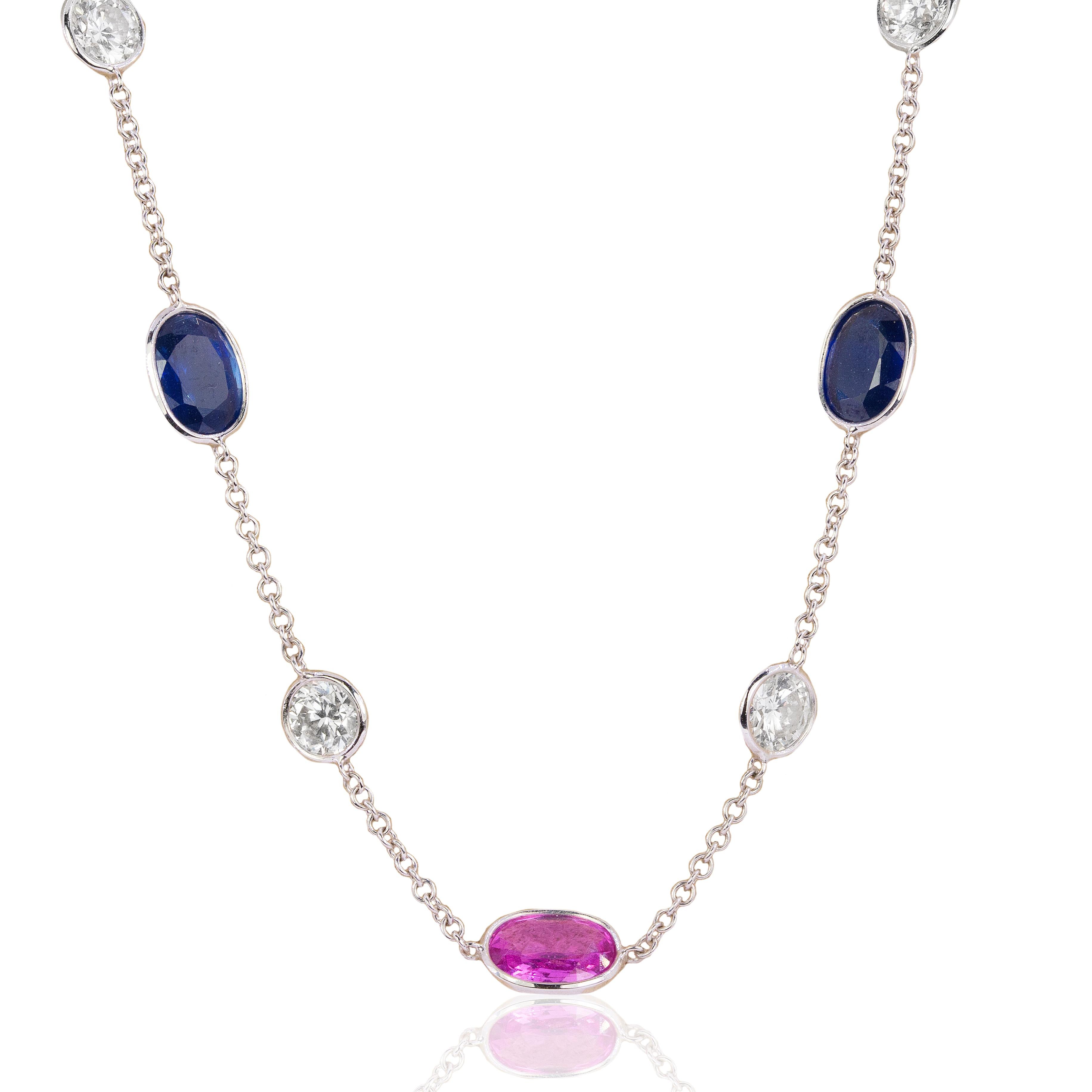 Collana 18k con 3 zaffiri rosa del peso di 4,01 carati e 5 zaffiri blu del peso di 6,28 carati e 12 diamanti del peso di 5,08 carati