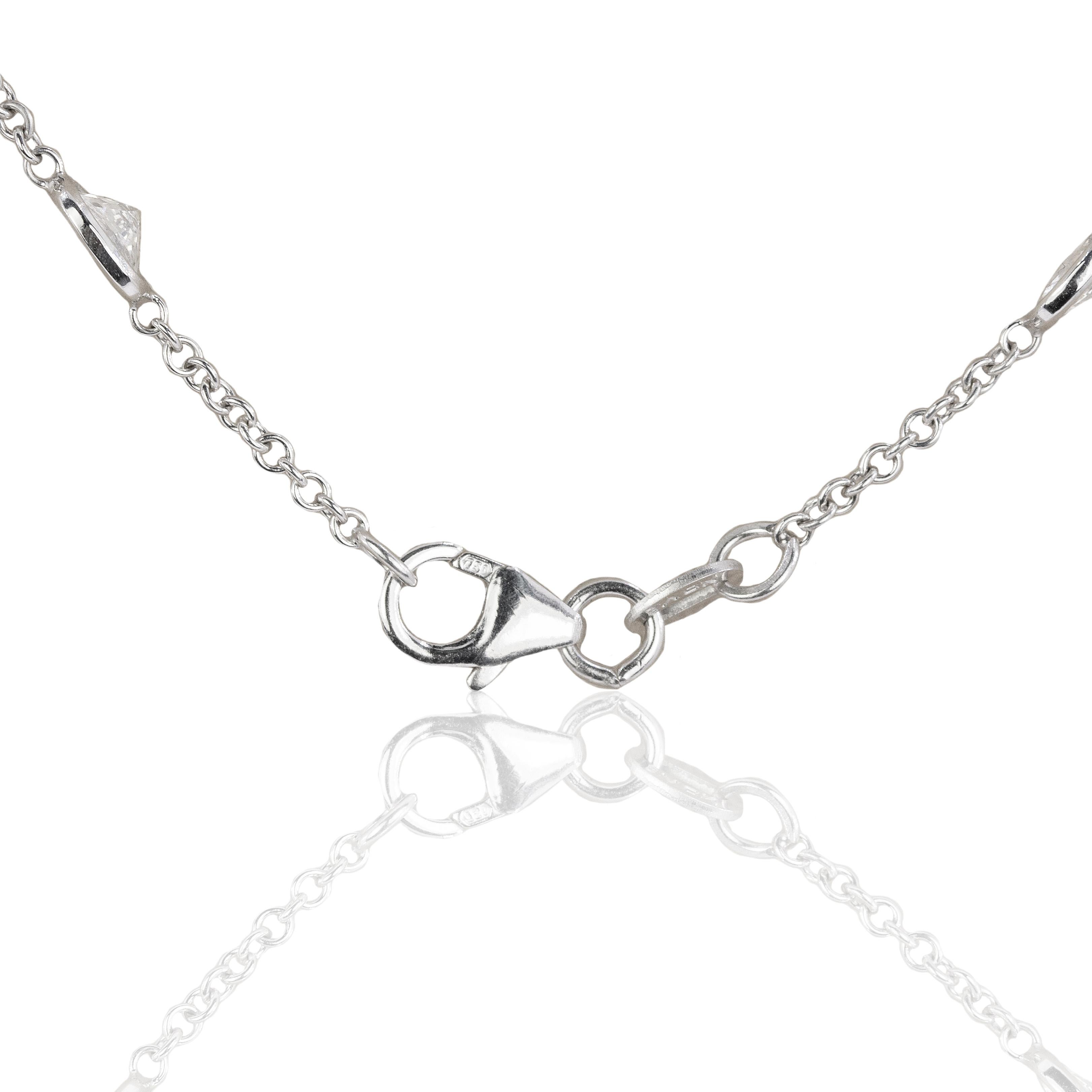 Collana con zaffiri rosa e blu 18 carati In condizioni Nuovo in vendita a Sarasota, FL