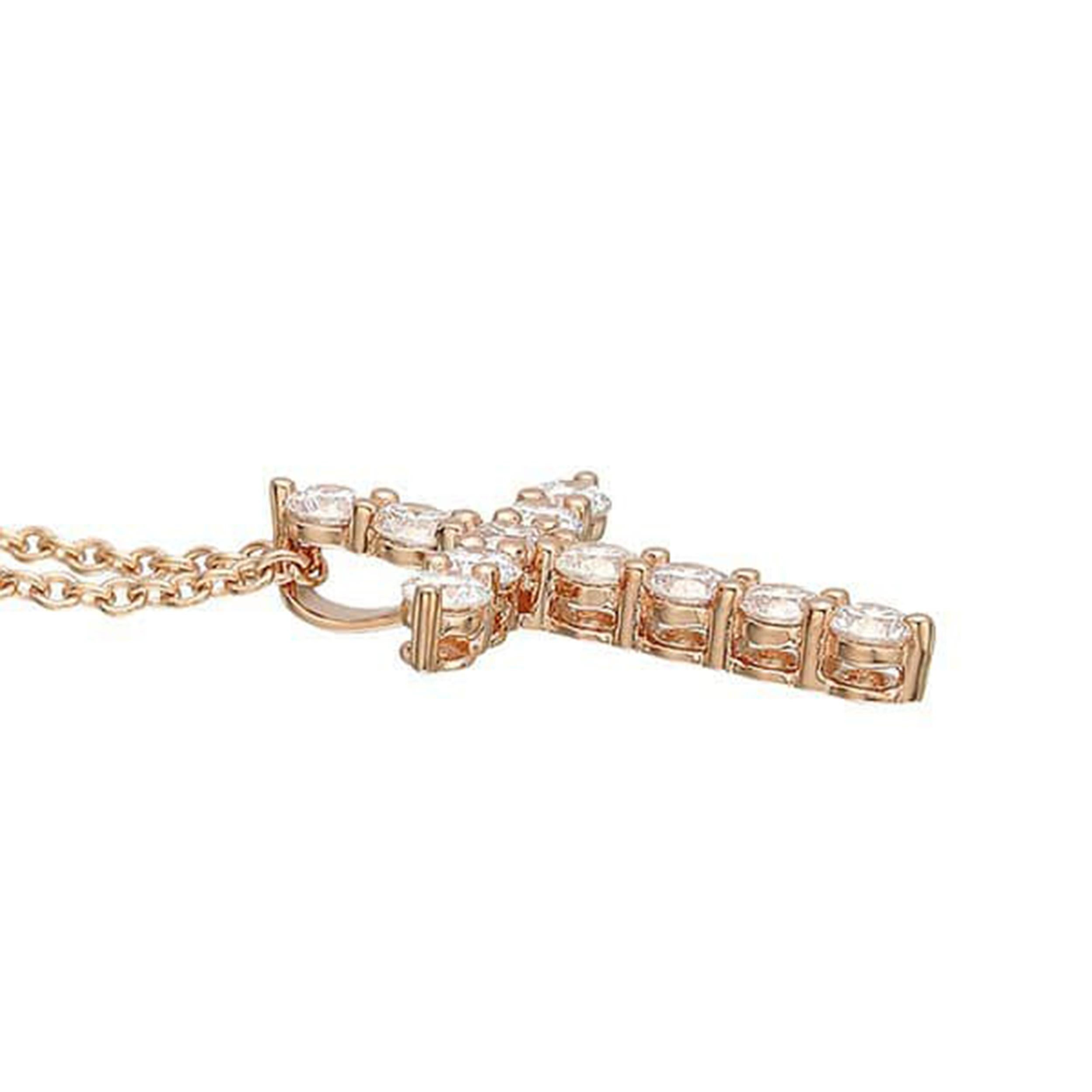 Collier pendentif croix en or rose 18 carats et diamants  0.56ct  18.2mm x 13.1mm Neuf - En vente à Holtsville, NY