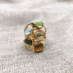 18K Pink Gold Ring Set with Green Tourmalines and Aquamarines Cabochons
