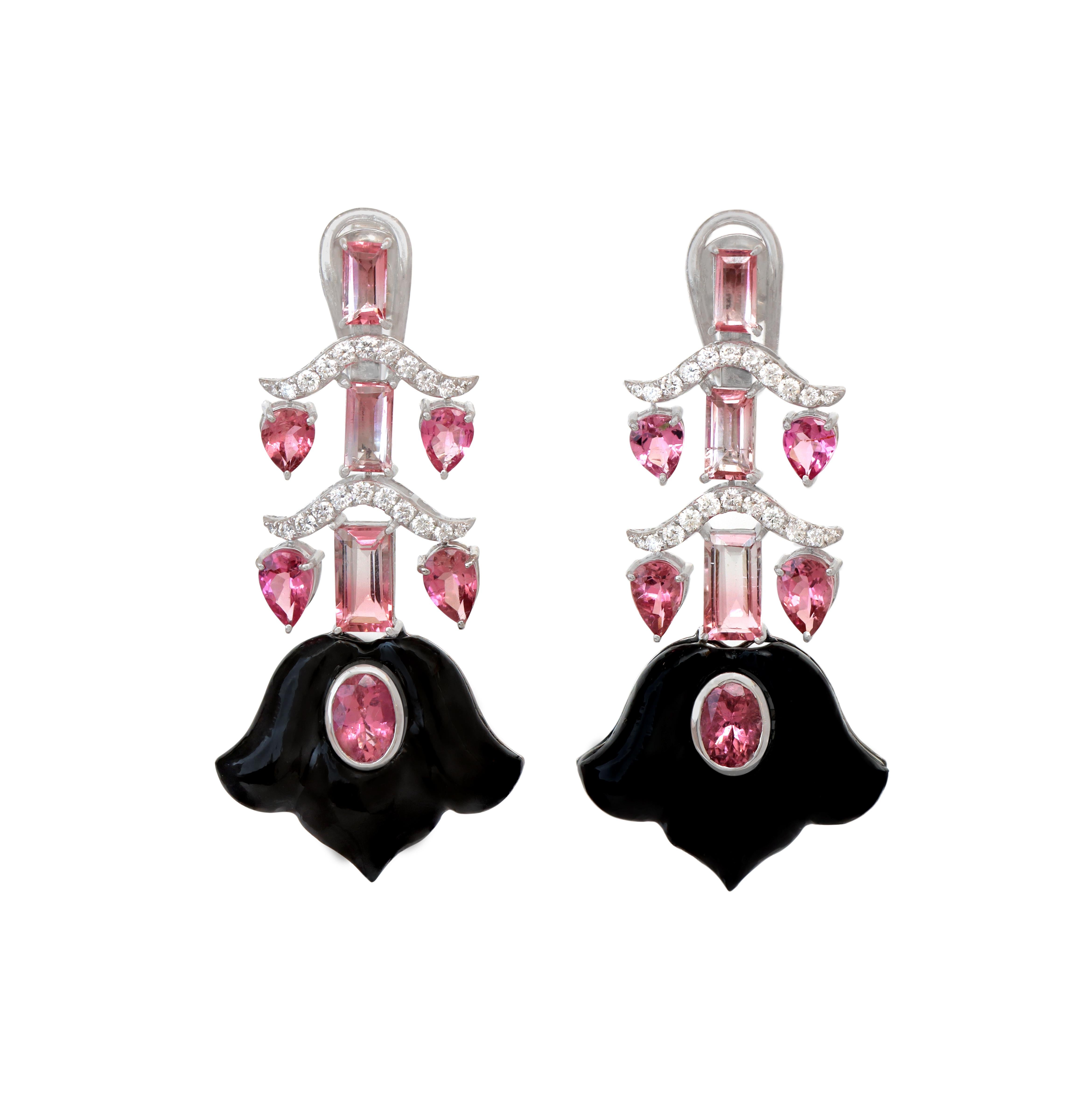 Donna Orecchini con tormalina rosa e onice nero in oro bianco 18k in vendita