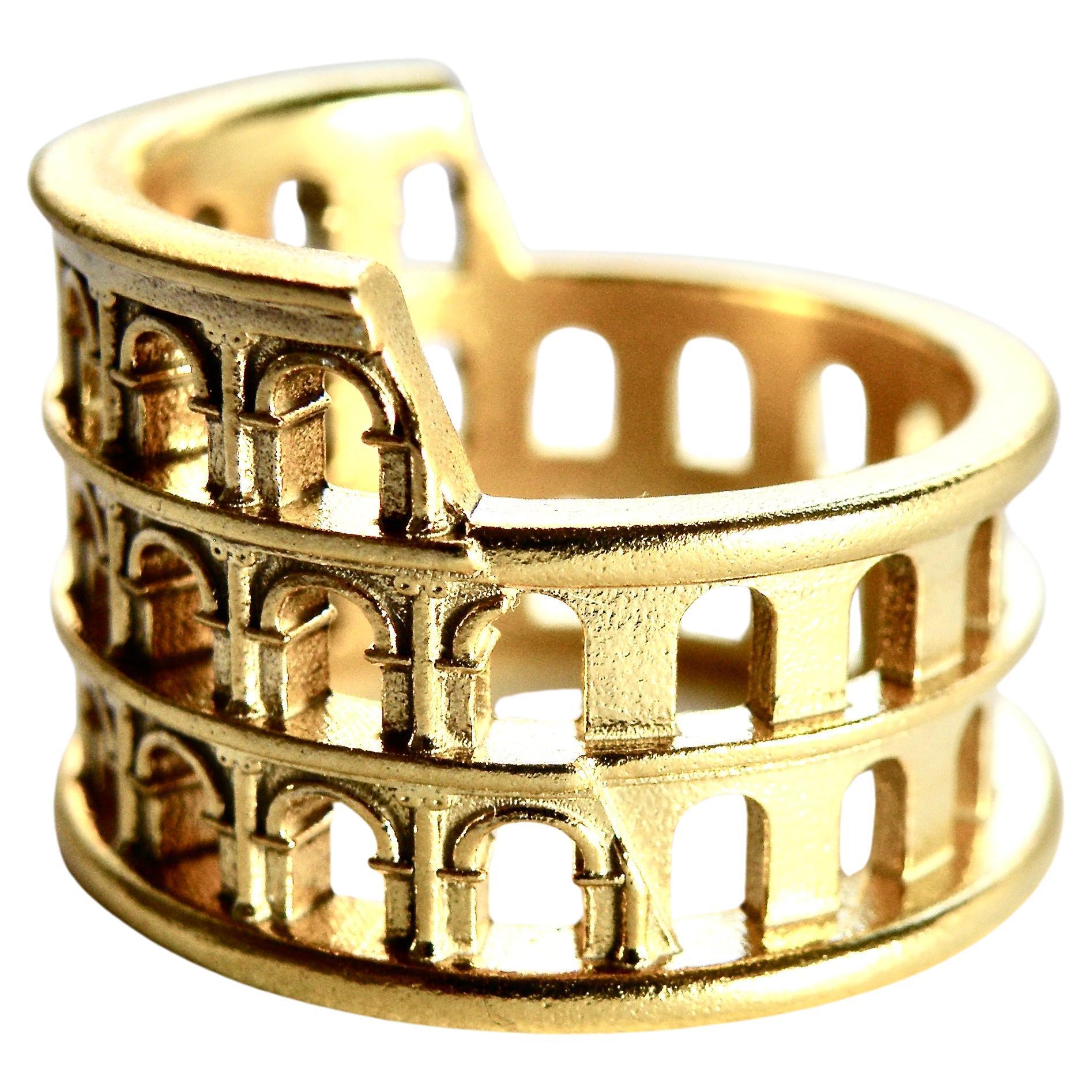 Anello placcato 18k. Anello del Colosseo Romano
