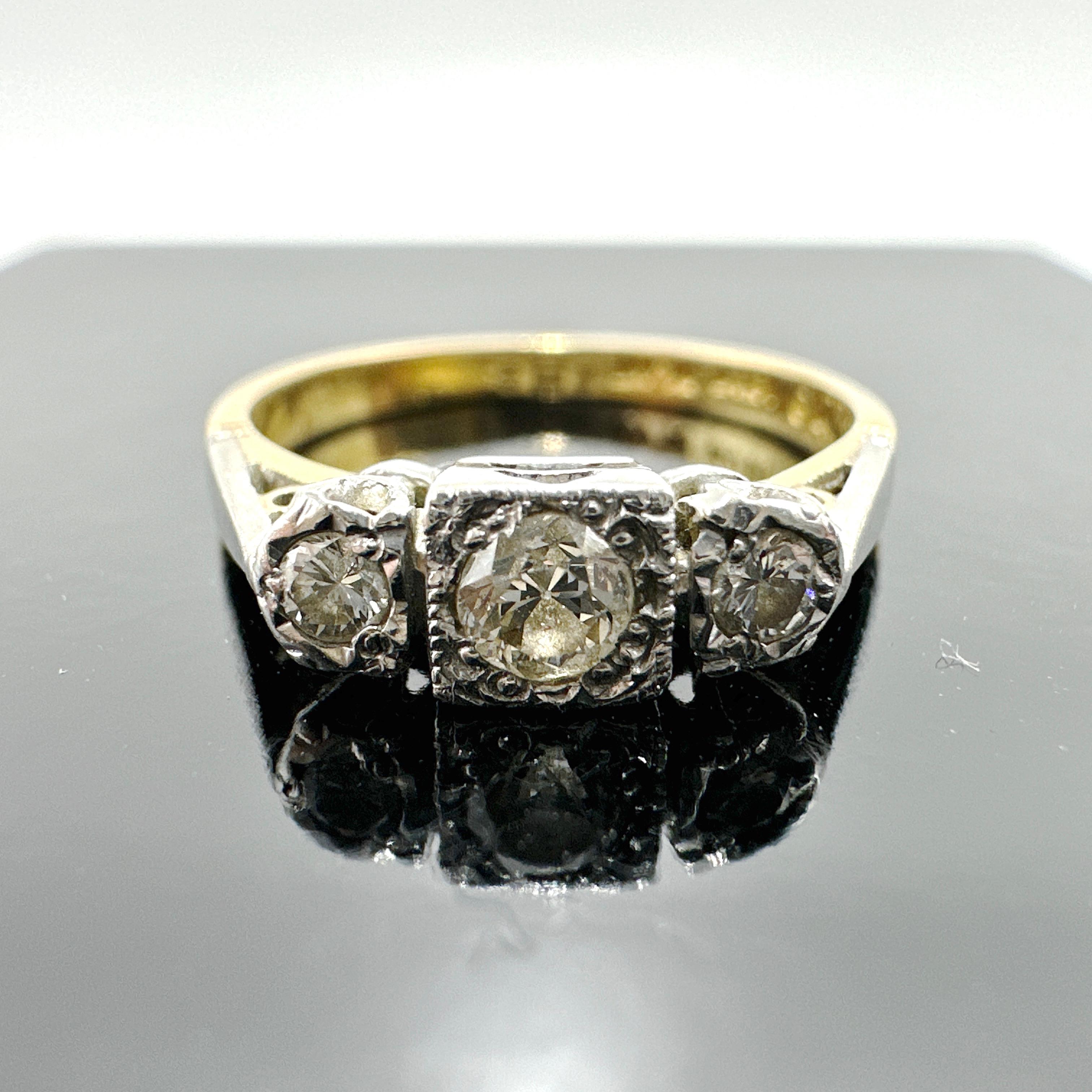 18k/PLATINUM Diamond Engagement Ring 0.27TCW For Sale 1