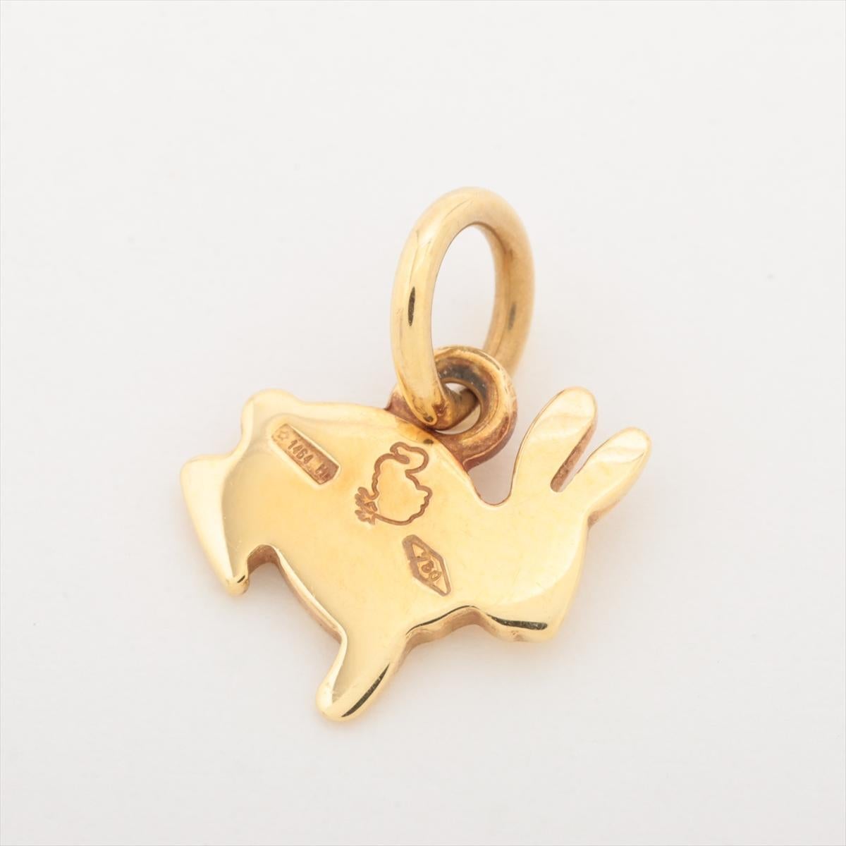 Ein zeitloses Stück des weltbekannten italienischen Juweliers Pomellato!

18k Gelbgold

DODO Collection'S. Charme oder Anhänger in Form einer Hasenfigur.

Zustand: Sehr guter Zustand
Einzelheiten:

Authentischer Pomellato-Schmuck


1.0gram
10mm mal