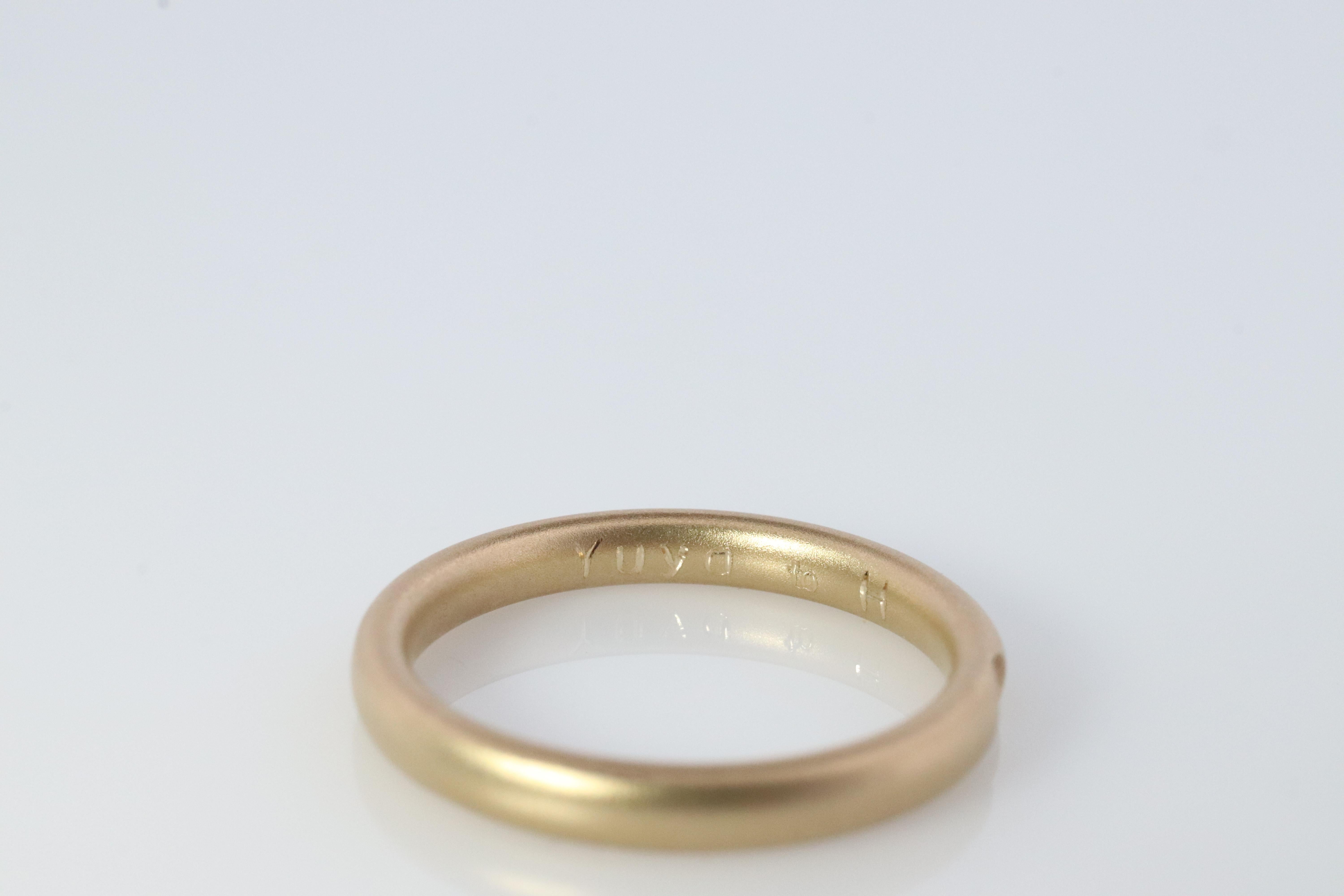 Modern 18k POMELATTO Ring. 18k yellow Gold Diamond Solitaire Lucciole Pomellato For Sale