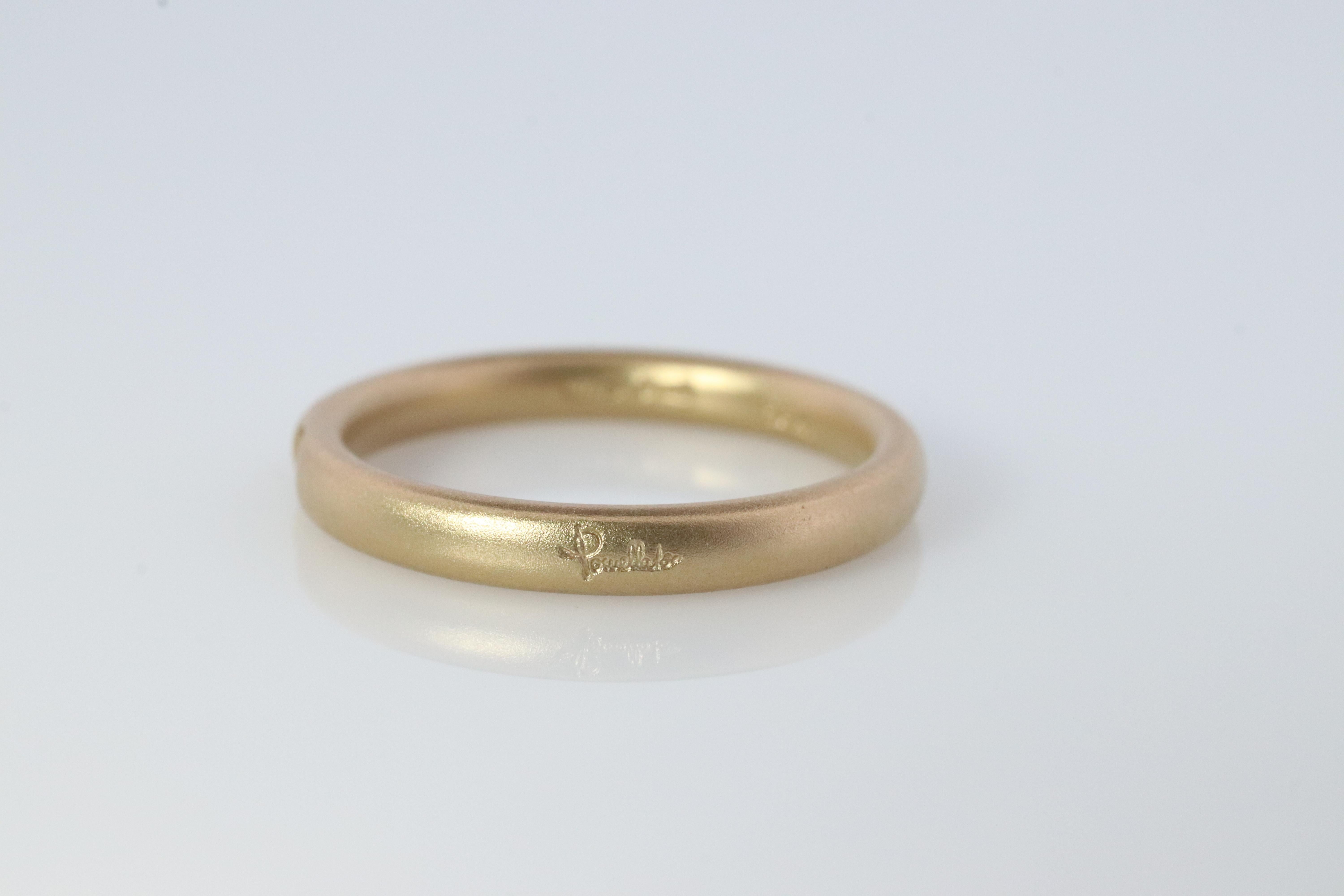 Round Cut 18k POMELATTO Ring. 18k yellow Gold Diamond Solitaire Lucciole Pomellato For Sale