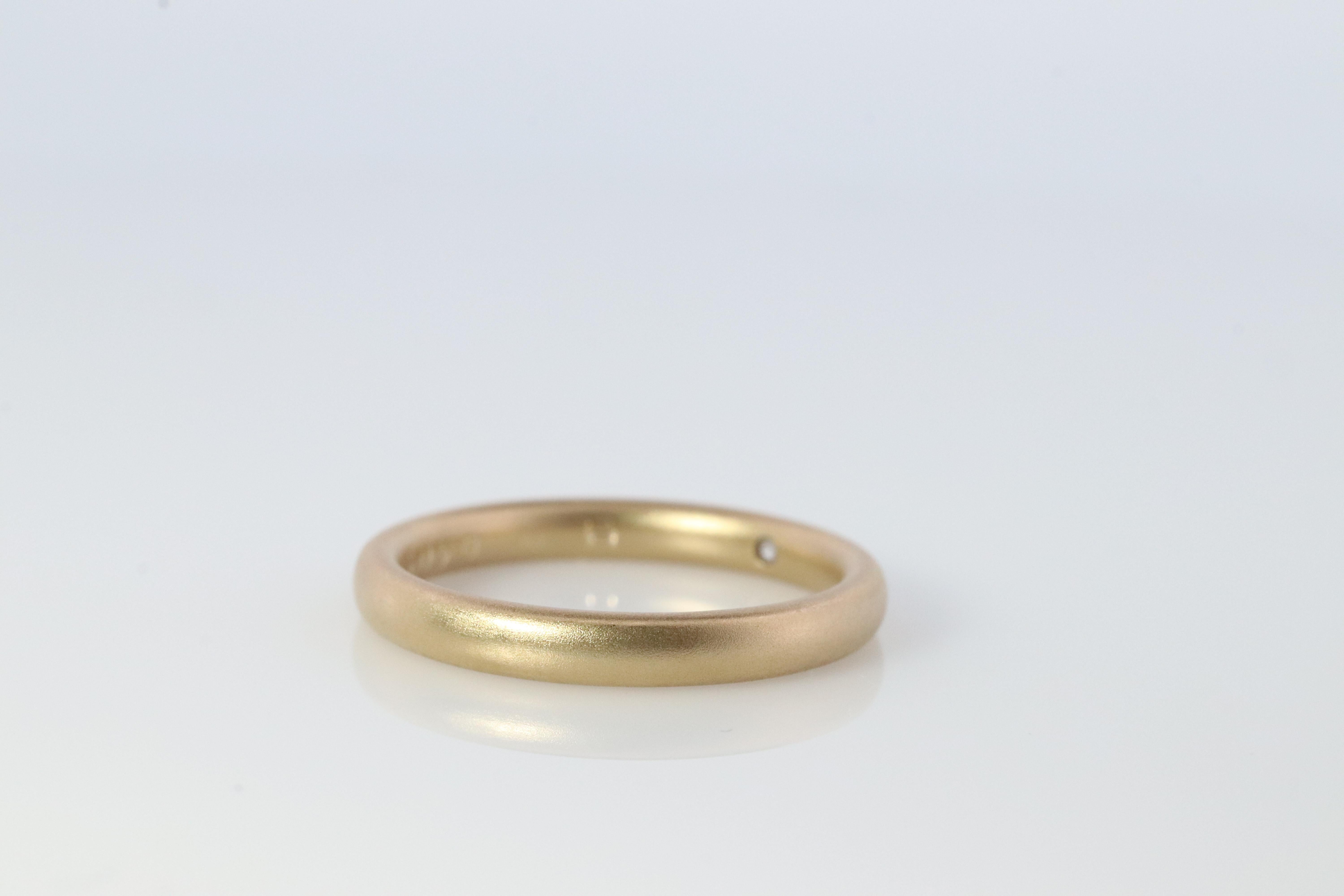 18k POMELATTO Ring. 18k yellow Gold Diamond Solitaire Lucciole Pomellato In Good Condition For Sale In Port Charlotte, FL