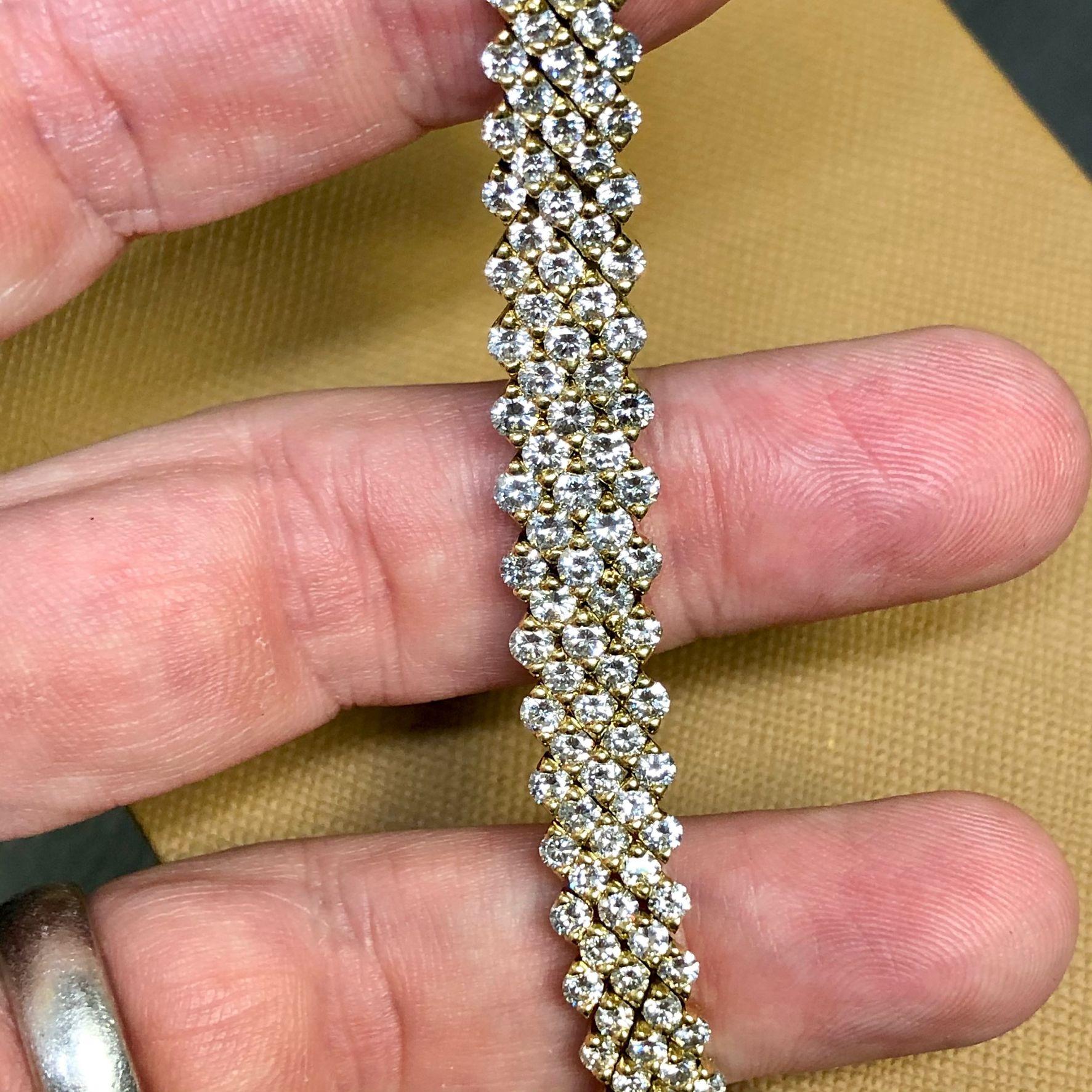 Round Cut 18K Prong Set Wide Diamond Bracelet 10.80cttw For Sale