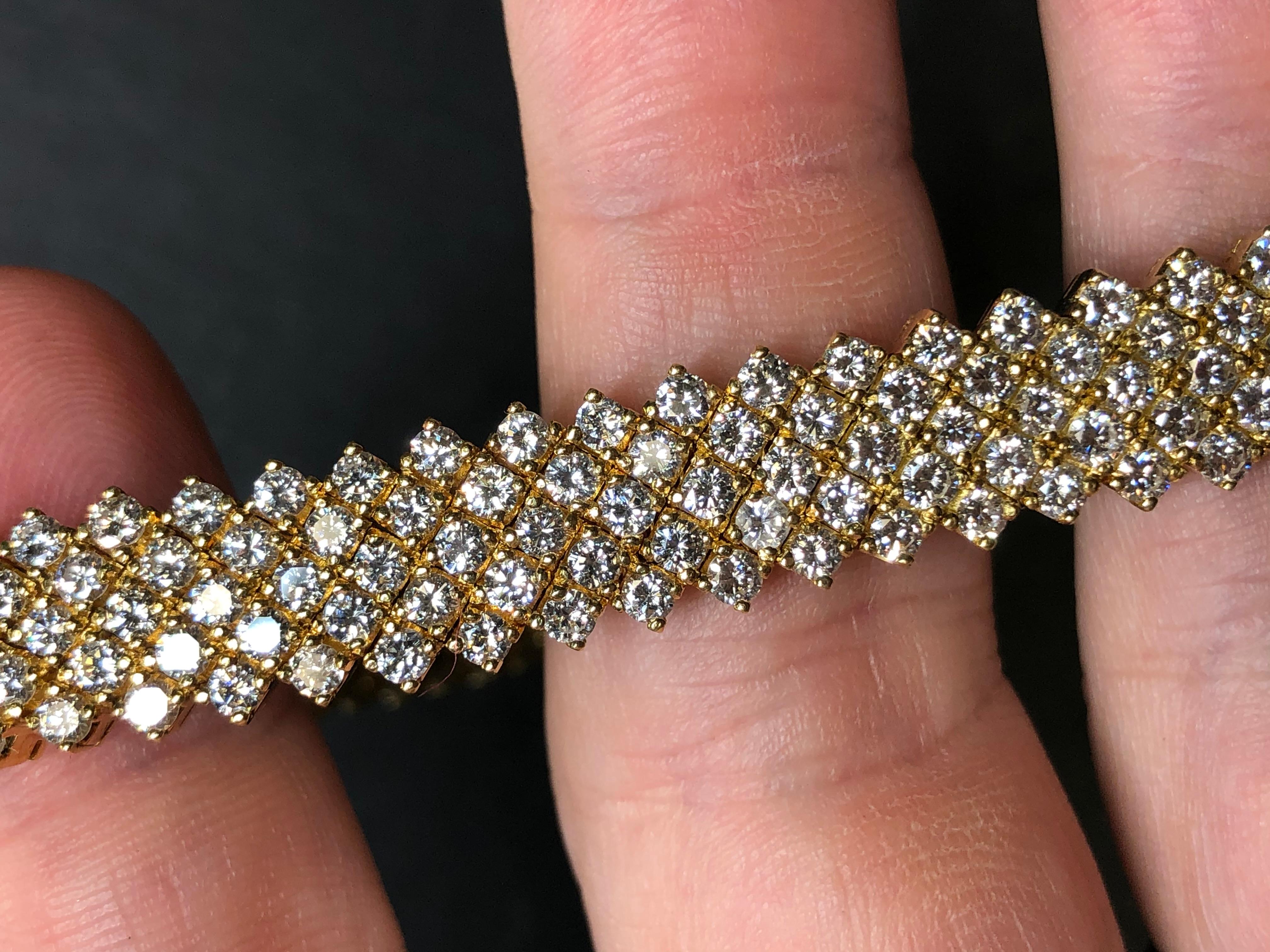18K Prong Set Wide Diamond Bracelet 14cttw 1