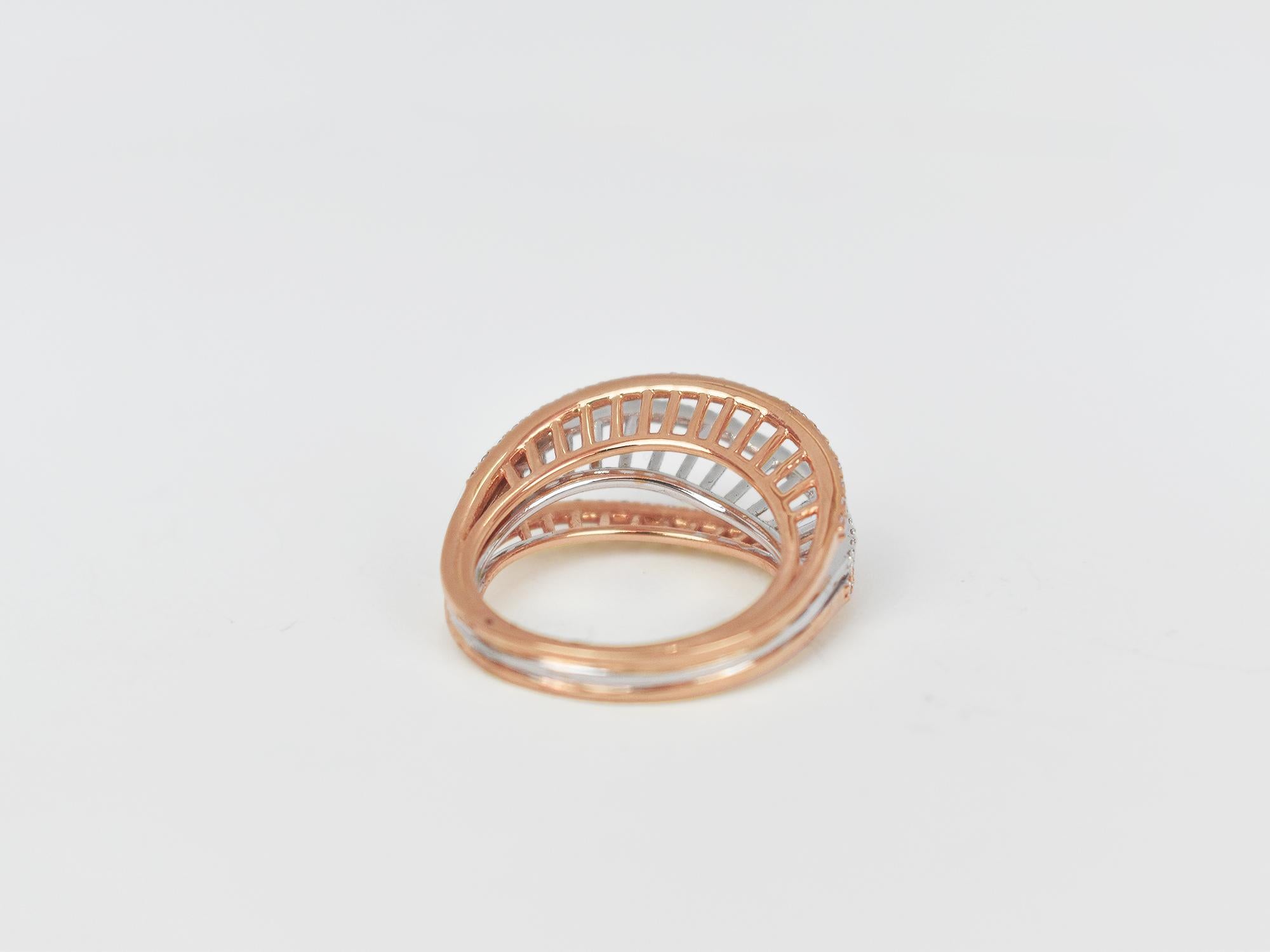 18 Karat Ring 2 Tone Ring Weiß- und Roségold Diamantring mit 2 Tone Gold im Zustand „Neu“ im Angebot in Bangkok, TH