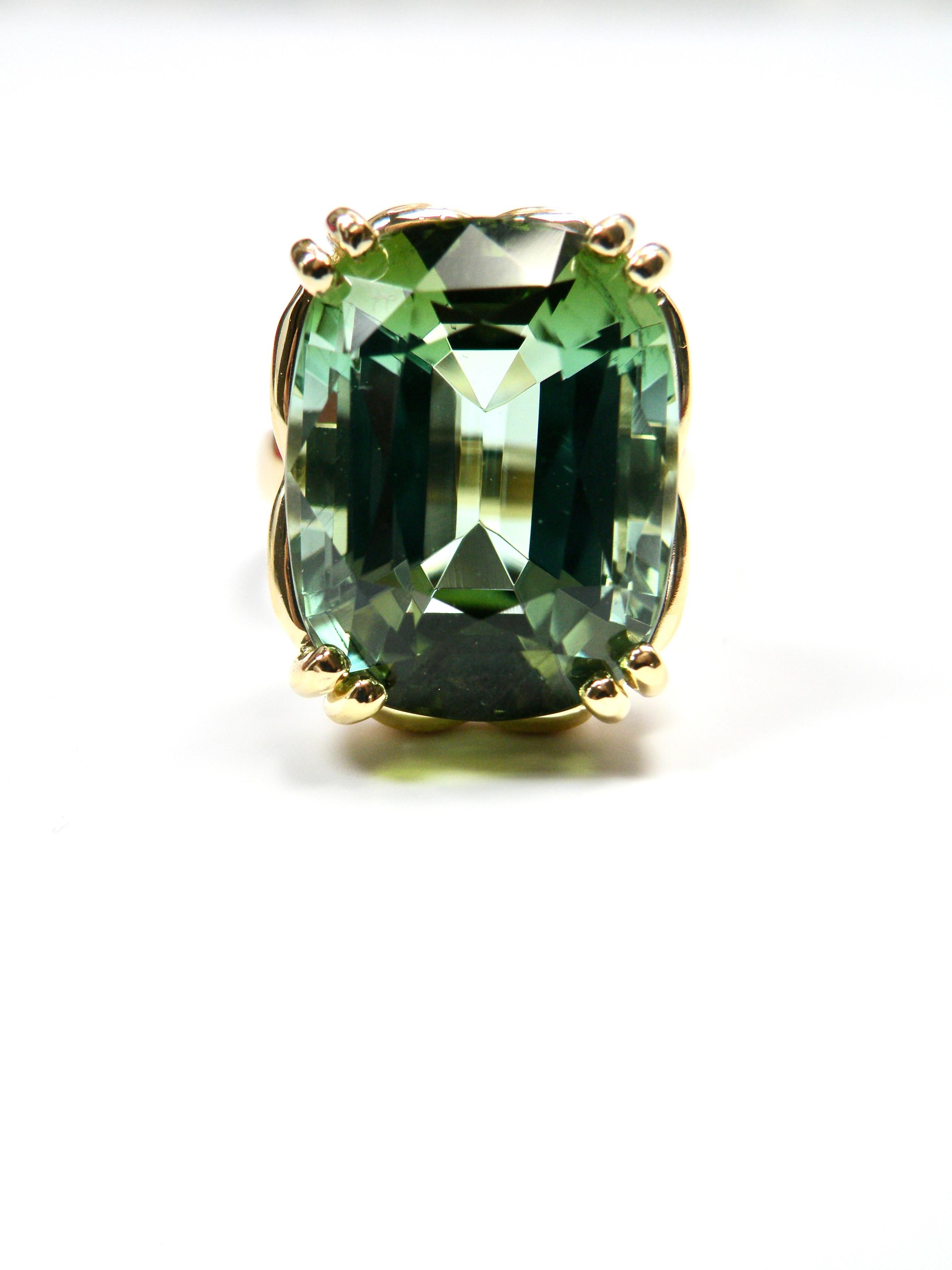 Contemporary 18k Ring, Bi Color Green Tourmaline For Sale
