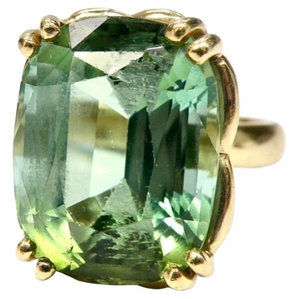 stunning 18K green tourmaline cocktail ring set in 18K 