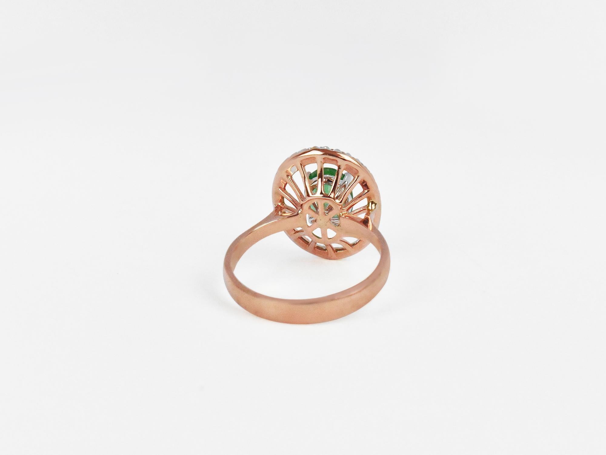 Anillo 18k Anillo Oro Rosa Anillo Diamante Anillo Esmeralda Anillo Oval Esmeralda Oro en Nuevo estado para la venta en Bangkok, TH