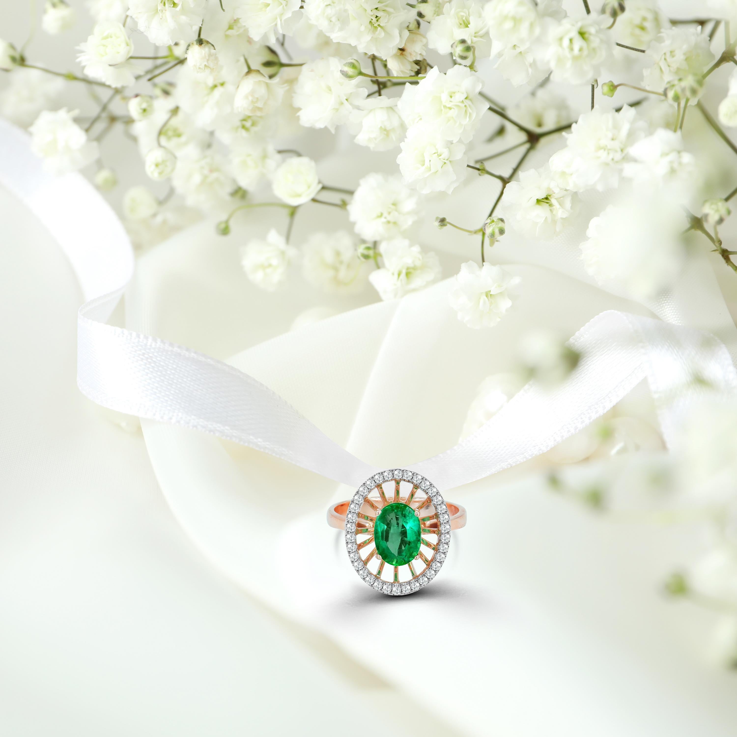 Women's 18k Ring Rose Gold Ring Diamond Ring Emerald Ring Emerald Oval Ring Gold For Sale