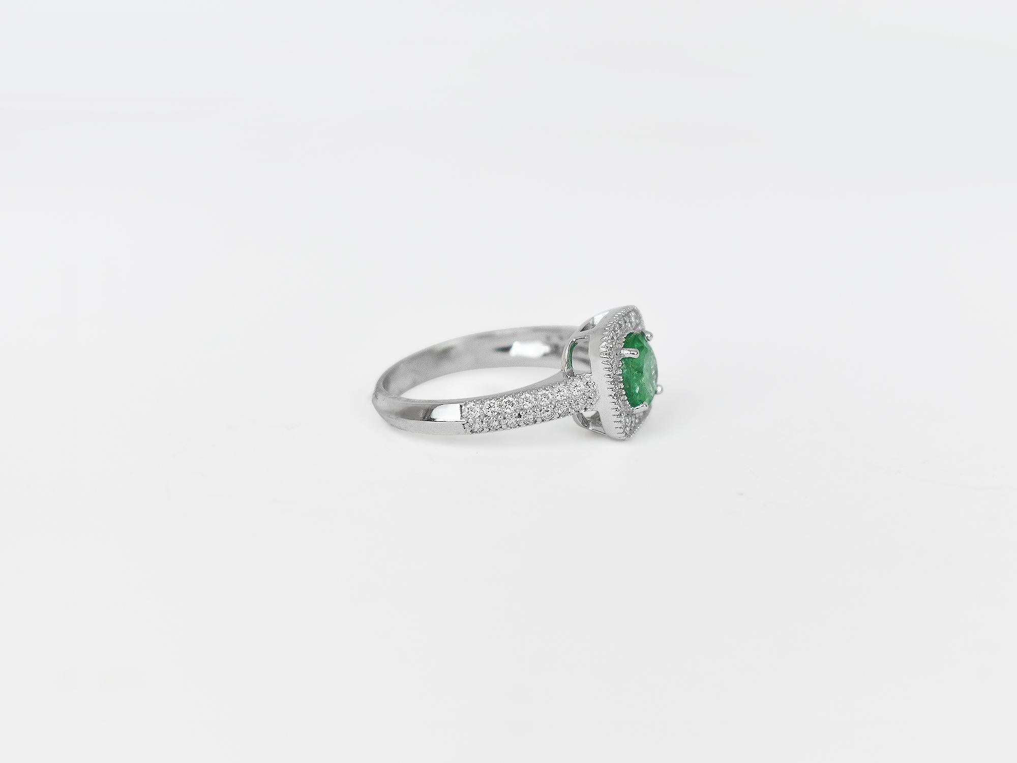 18k Ring White Gold Ring Diamond Ring Emerald Ring Emerald Round Ring For Sale 1