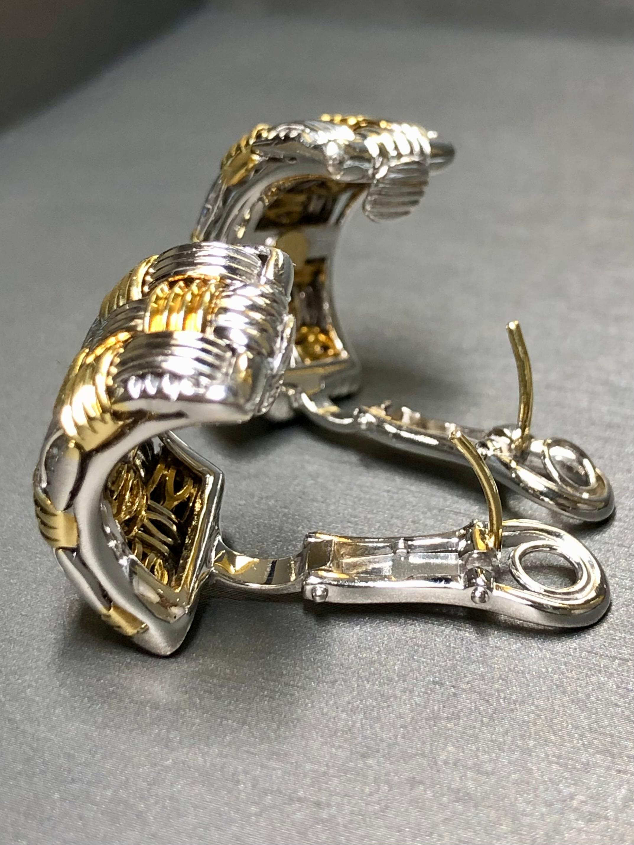 18K ROBERTO COIN Appassionata Korbgeflecht zweifarbige breite Clip-Ohrringe mit Huggie-Ohrringe für Damen oder Herren im Angebot