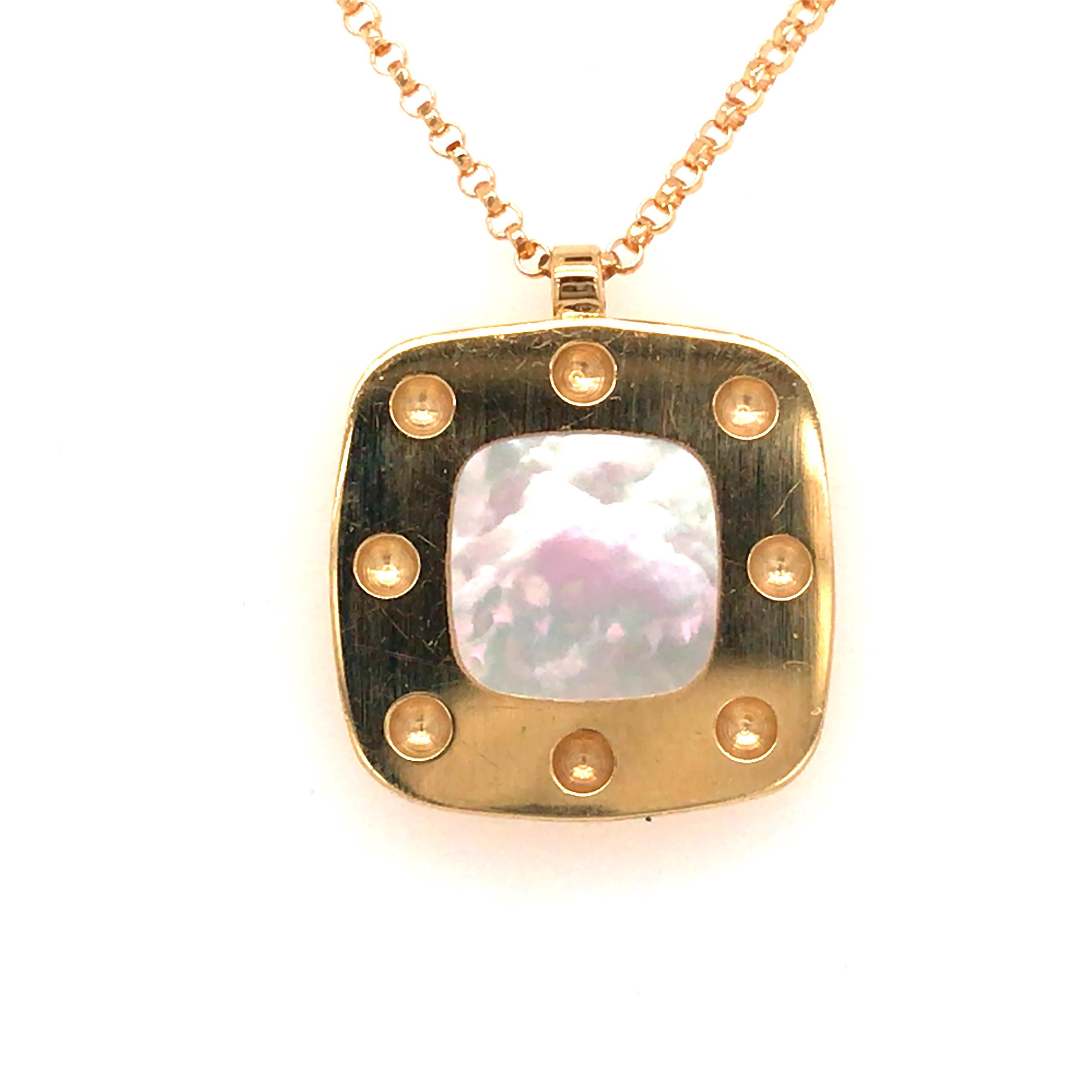 Roberto Coin Square Mother of Pearl Necklace in 18K Yellow Gold.  The Pendant measures 5/8 inch in length and width; 17-18 inch adjustable chain.  4.97 grams. Signed. Made in Italy.