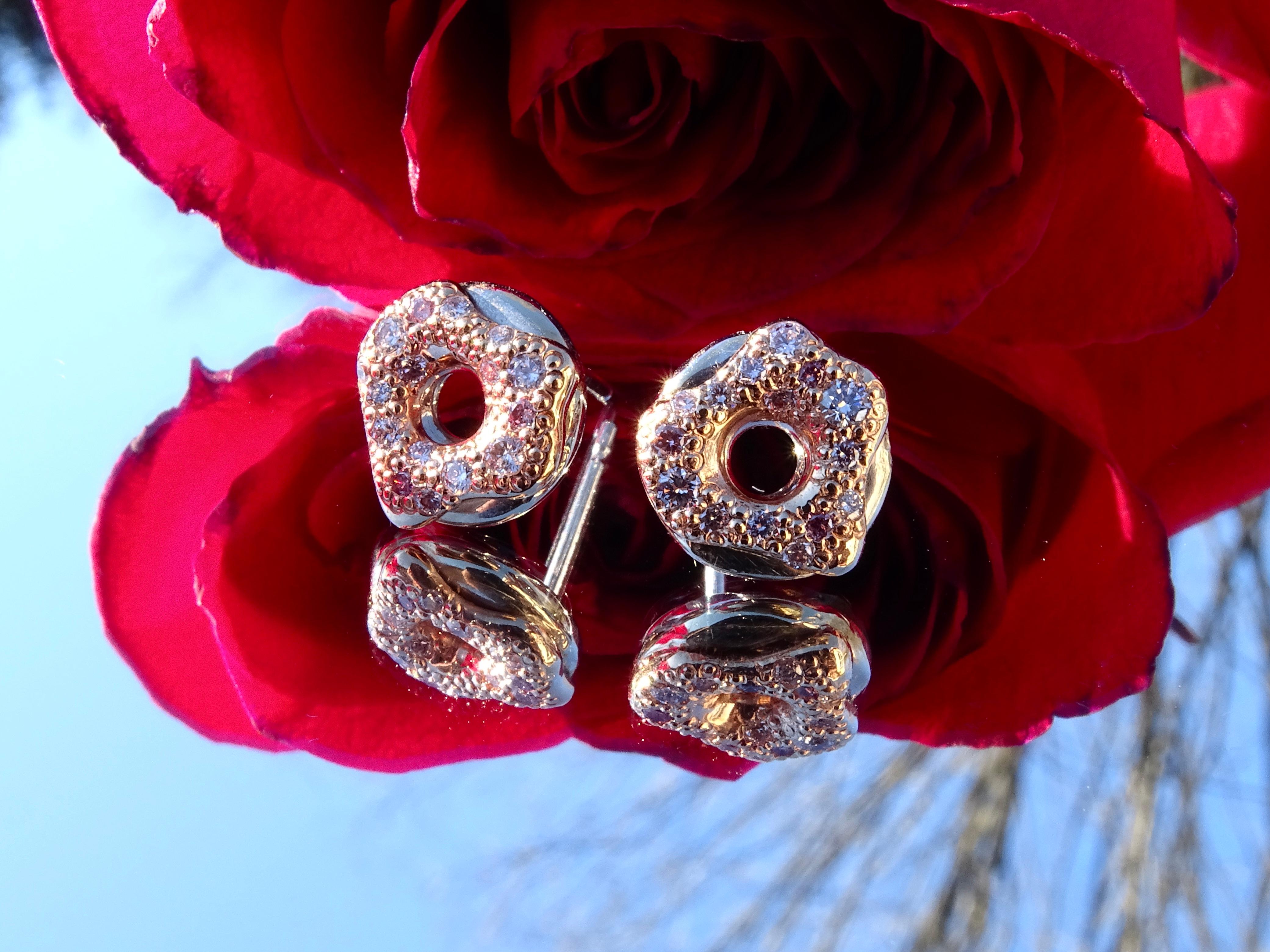 18k Rose and White Gold Argyle Pink Diamonds Donut Earrings Pair. An ode to the epic pop art movement, a symbol of American culture and delicious memories. Crafted in the finest eco-friendly Argyle pink diamonds, set in strawberry rose gold icing.